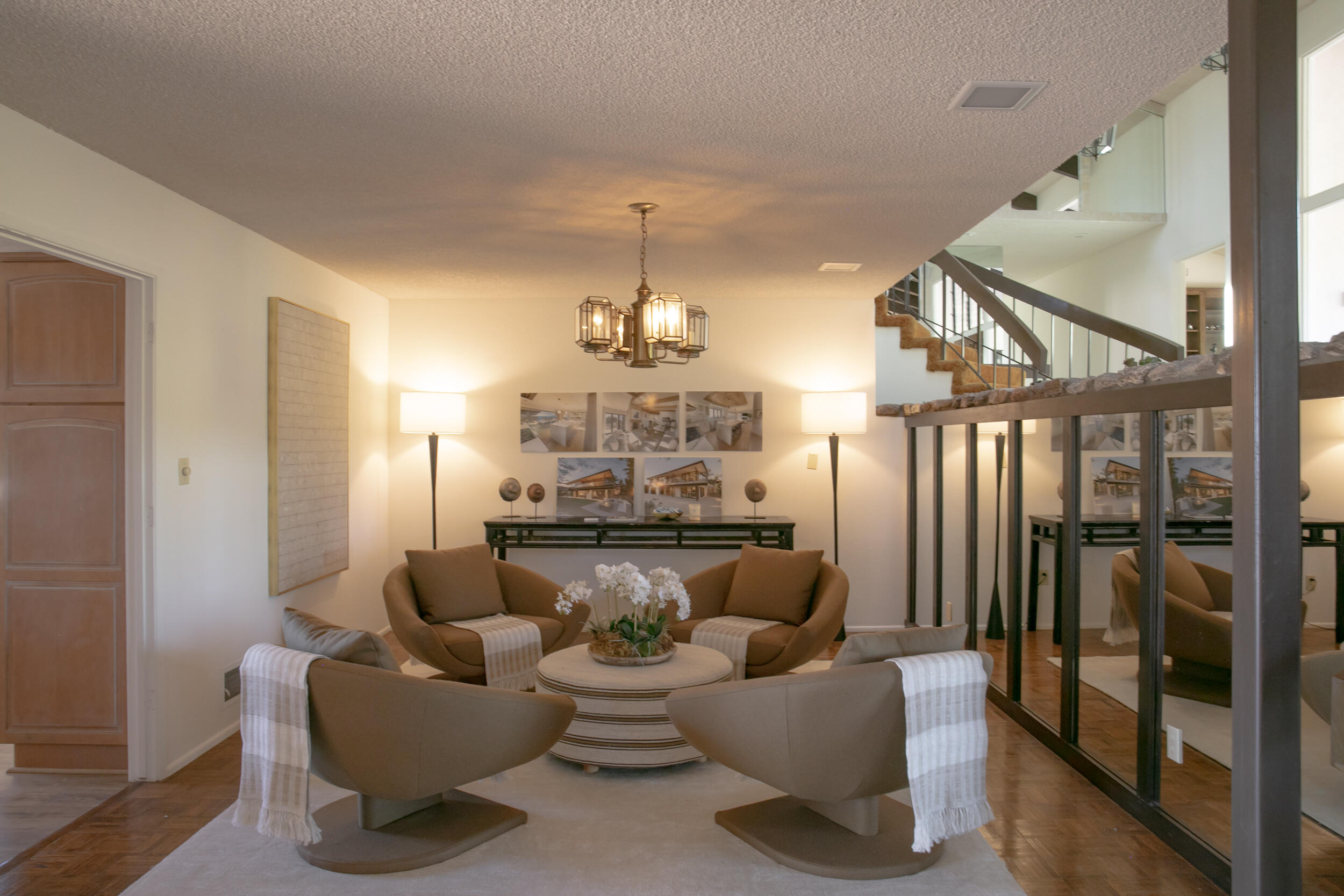 3221 Campanil Drive