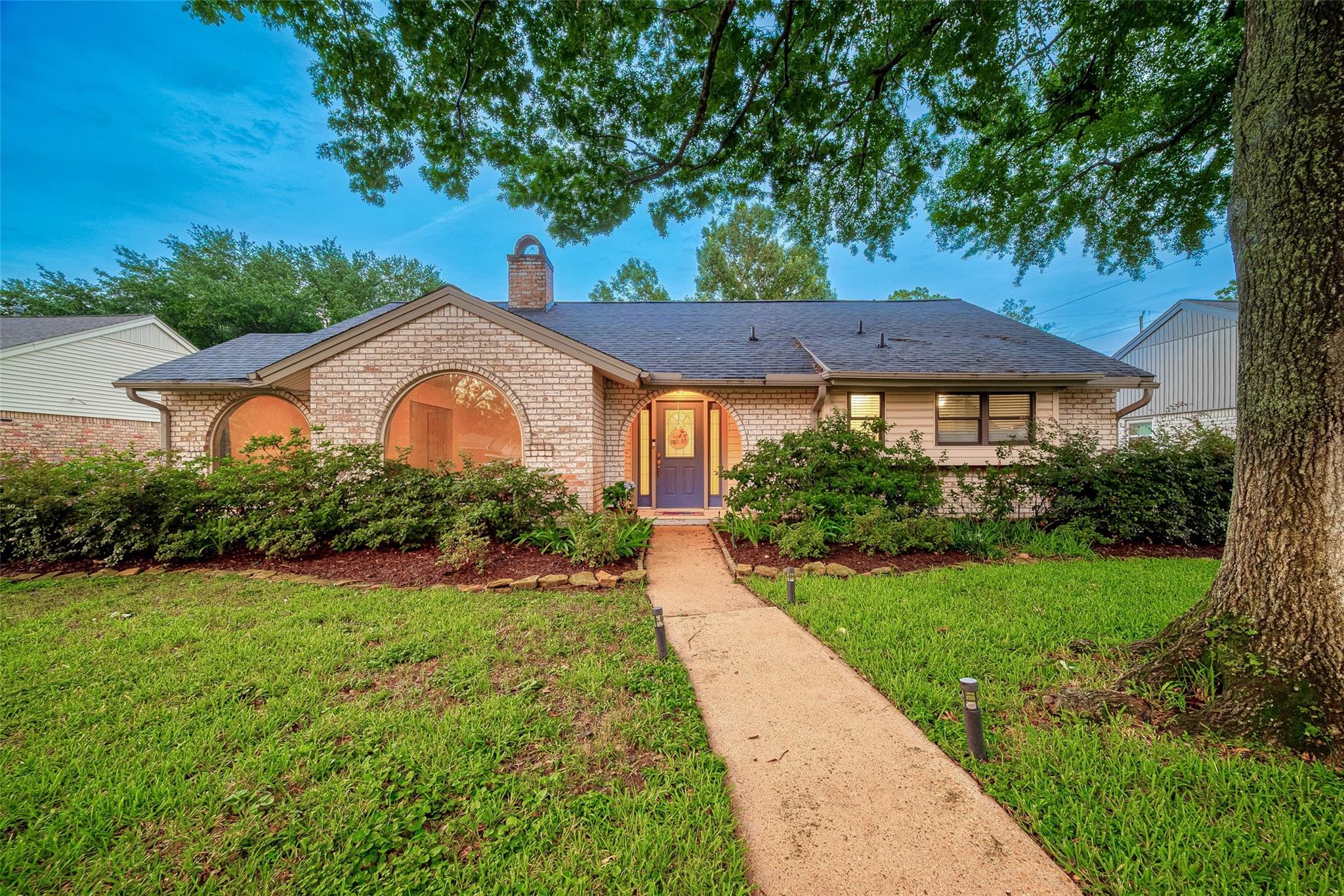 2514 Pine Village Drive