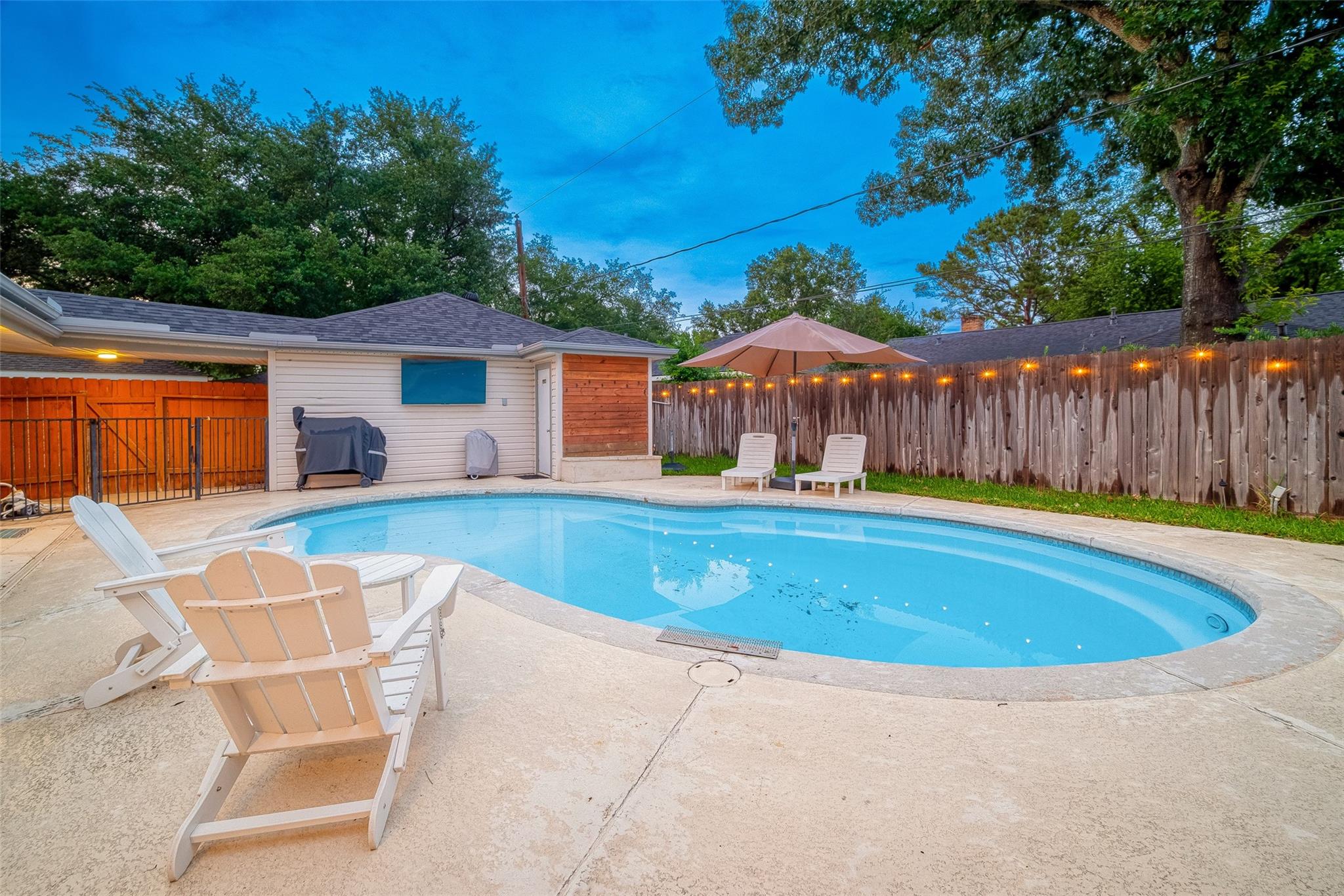 2514 Pine Village Drive
