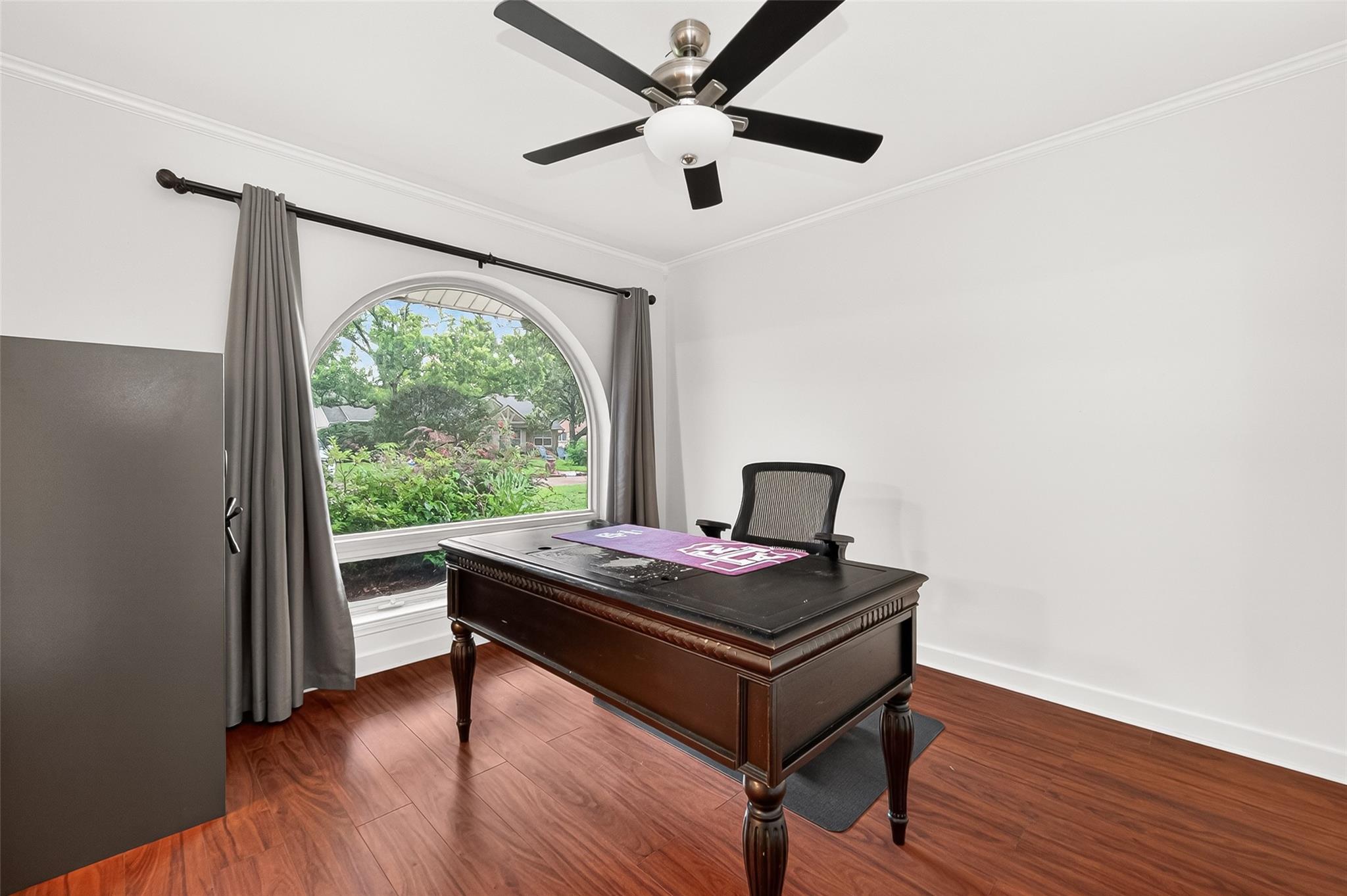 2514 Pine Village Drive