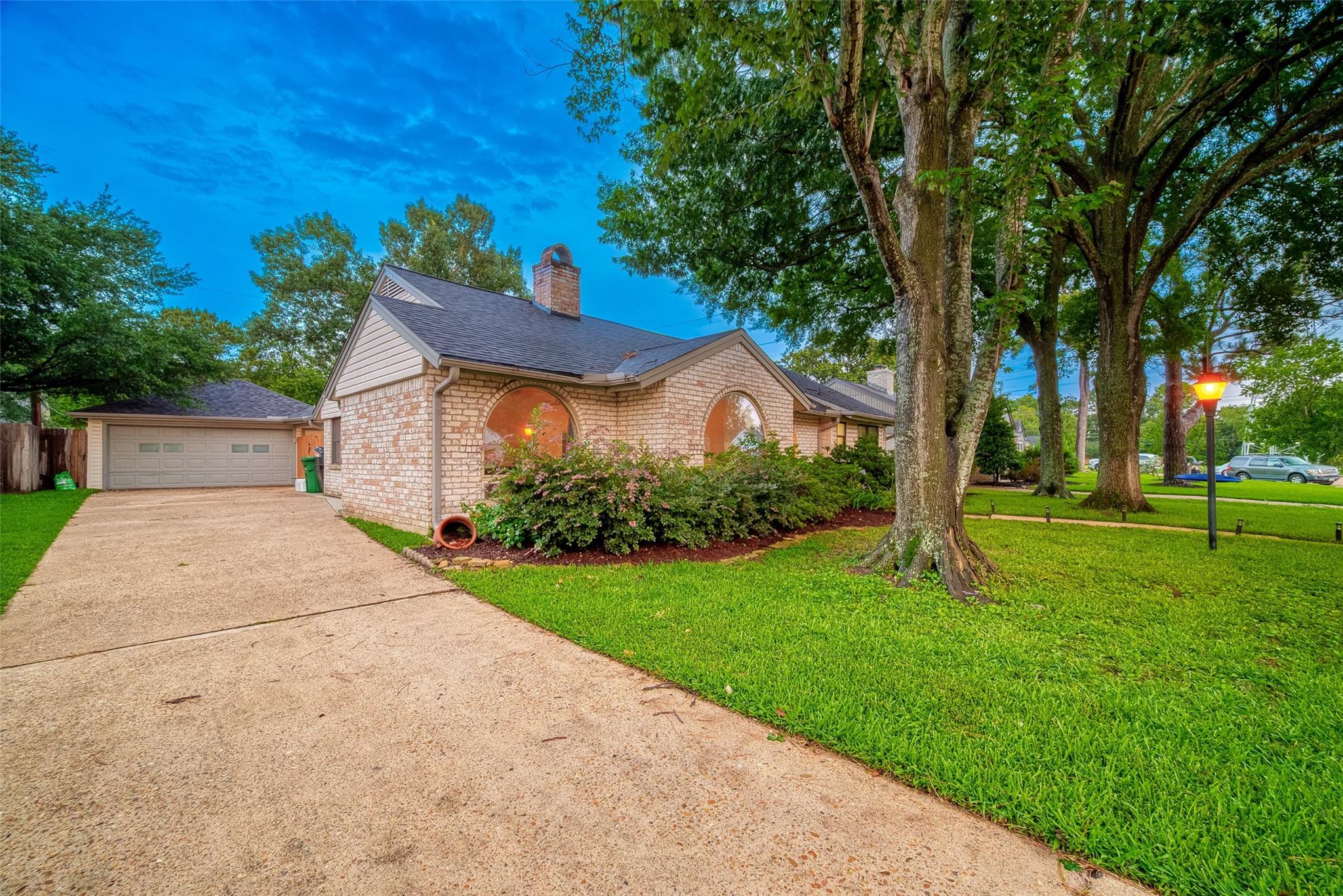 2514 Pine Village Drive