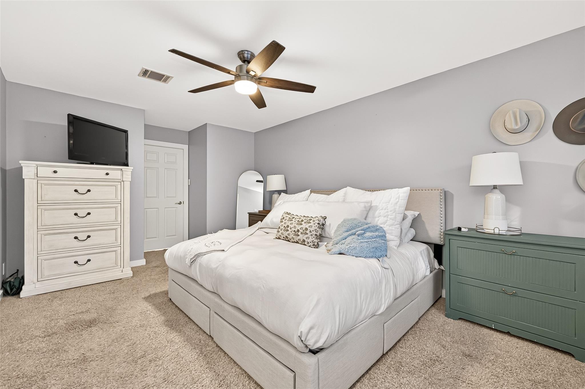 2514 Pine Village Drive