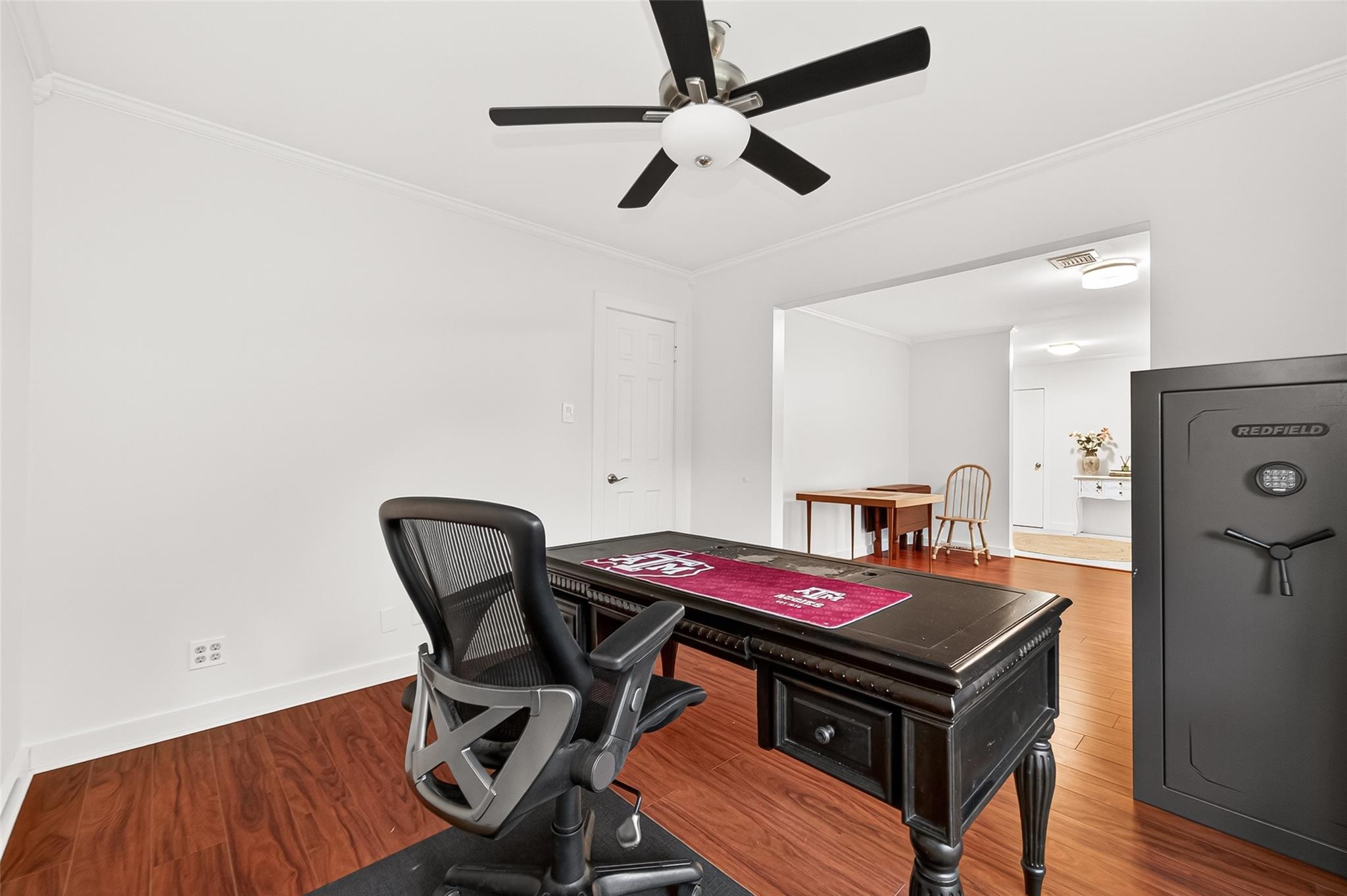2514 Pine Village Drive
