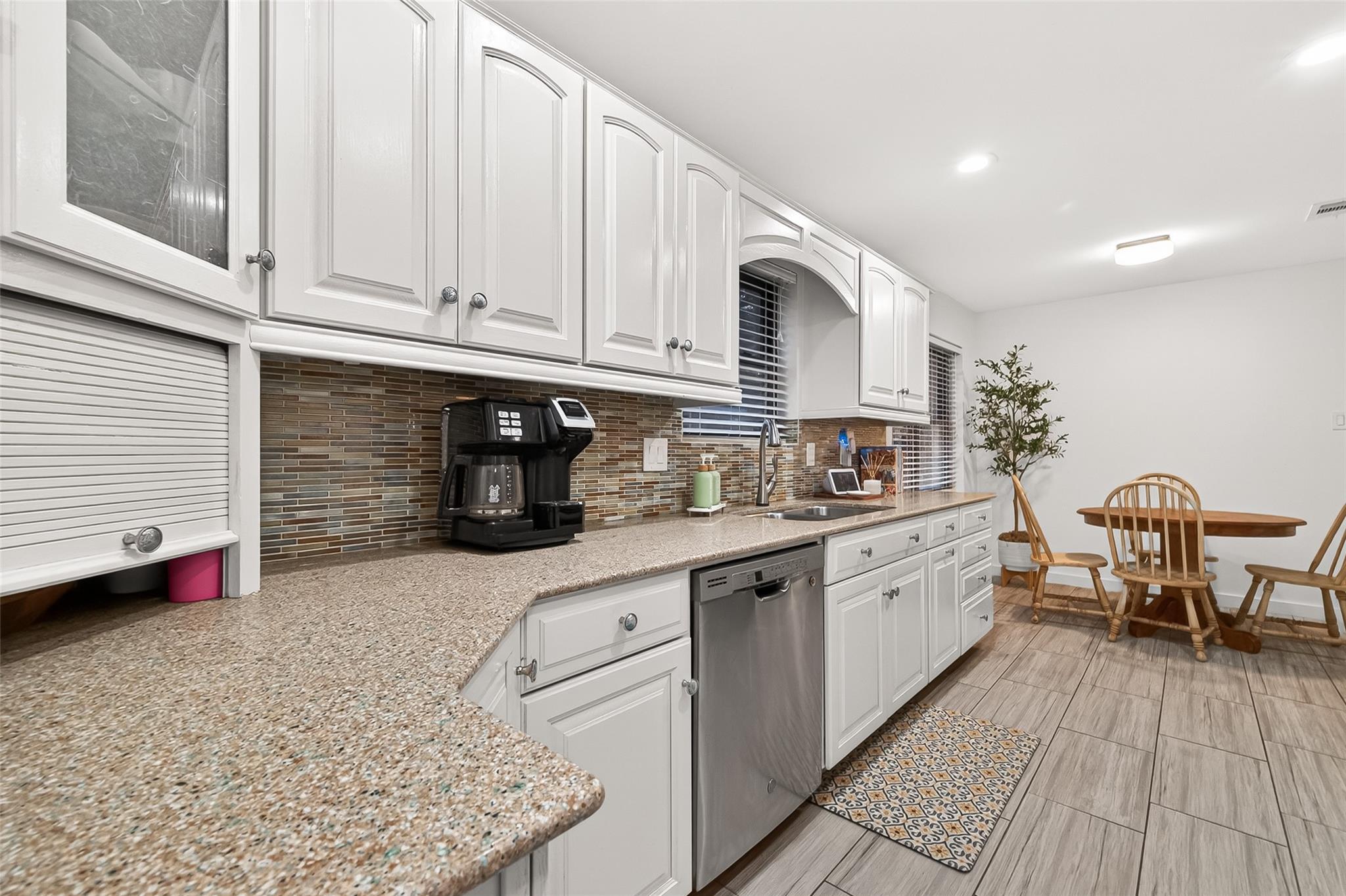 2514 Pine Village Drive
