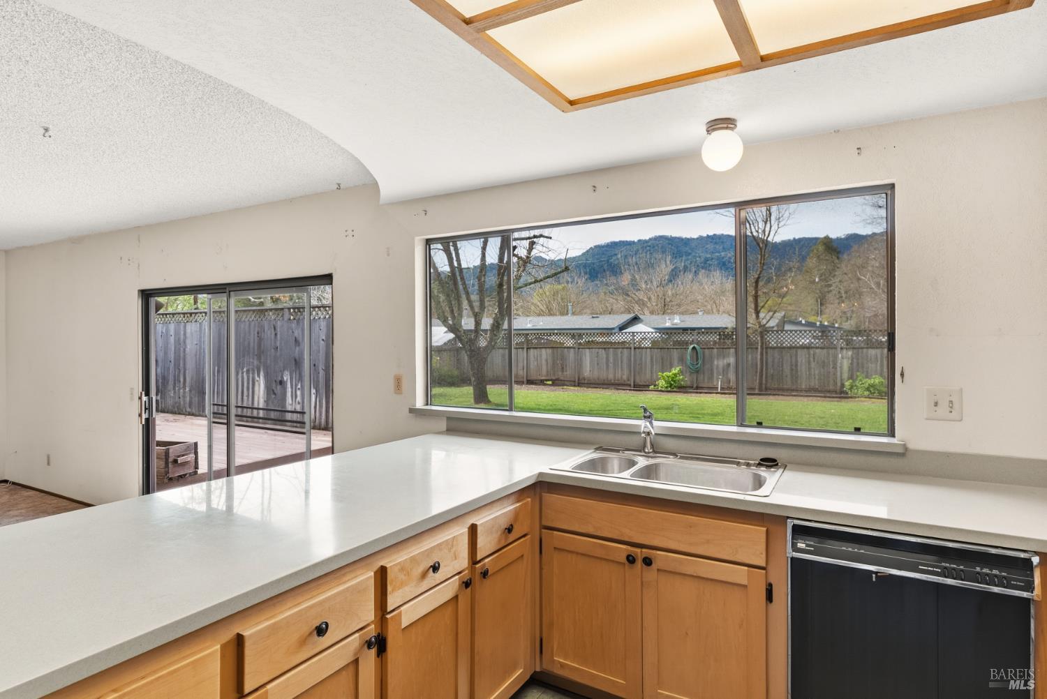 15416 Woodside Court