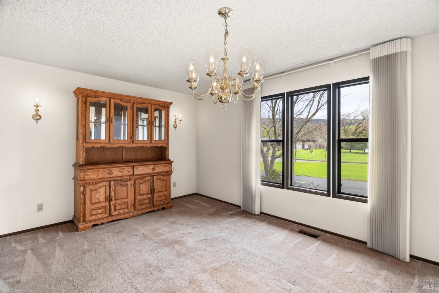 15416 Woodside Court