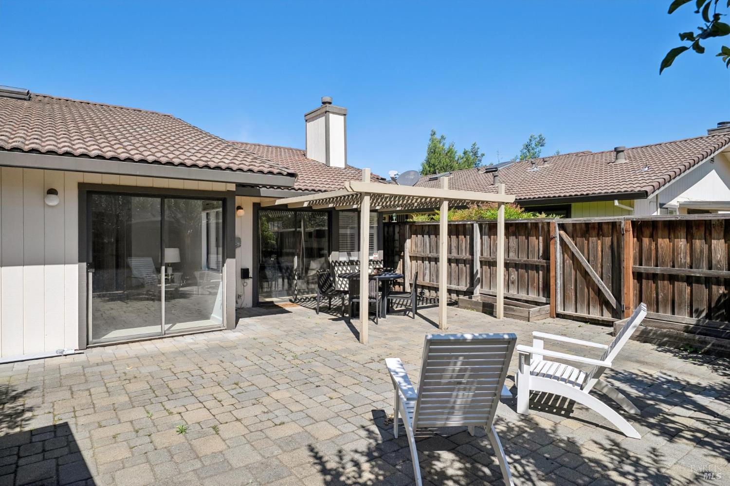 920 W 5th Street W Unit: #R