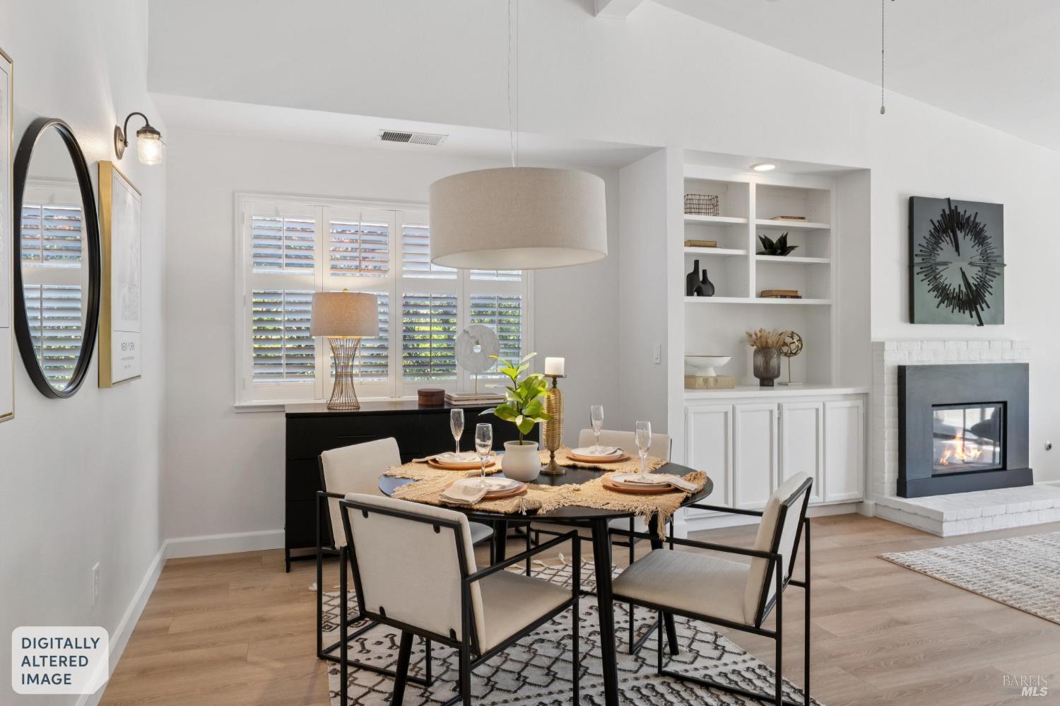 920 W 5th Street W Unit: #R