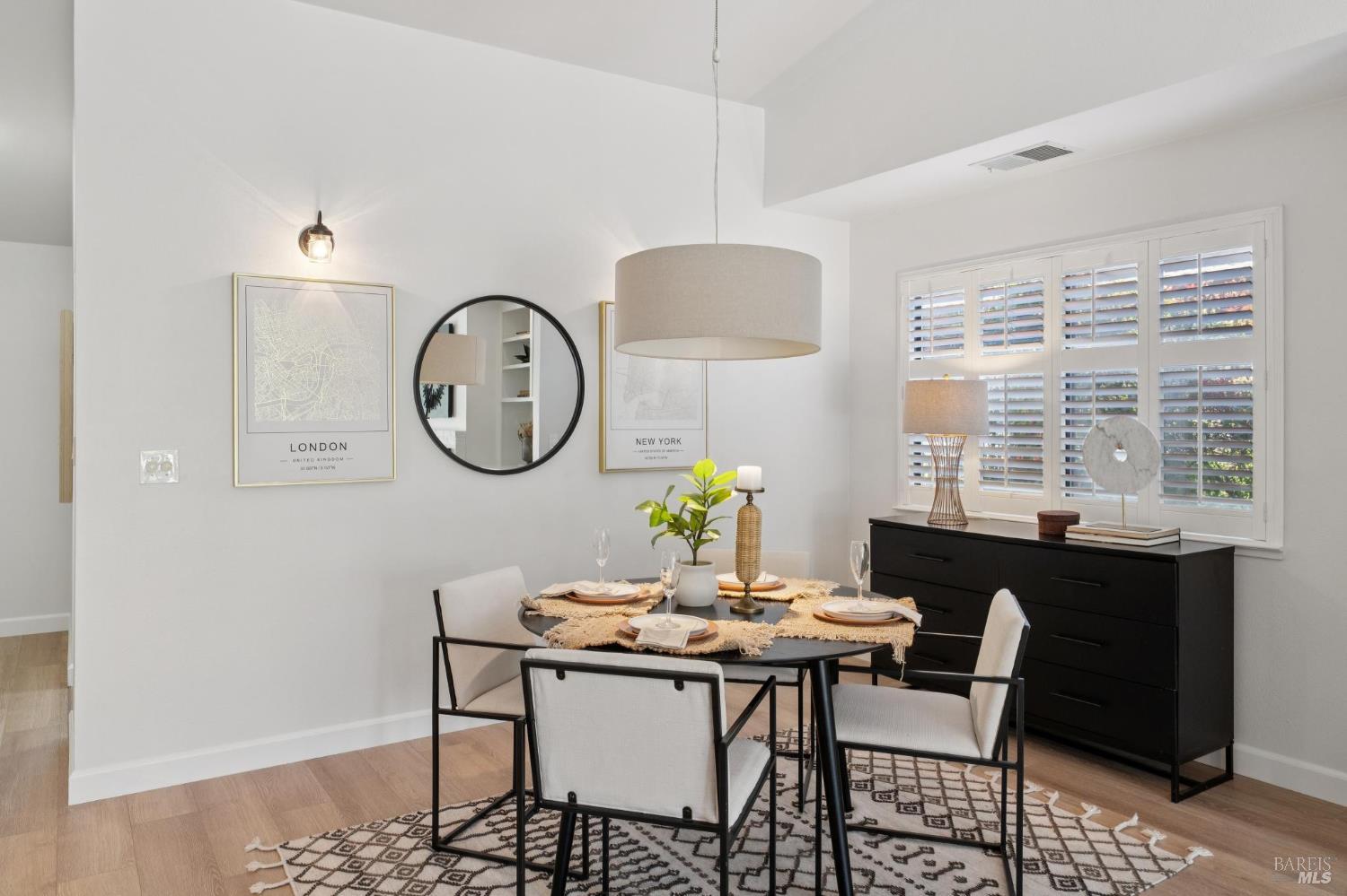 920 W 5th Street W Unit: #R