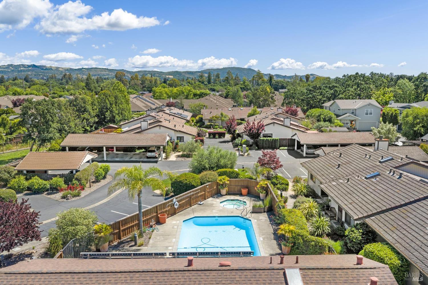 920 W 5th Street W Unit: #R