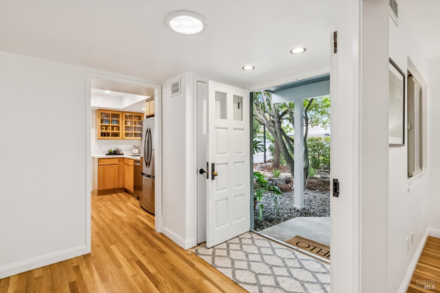 71 Creek Lane