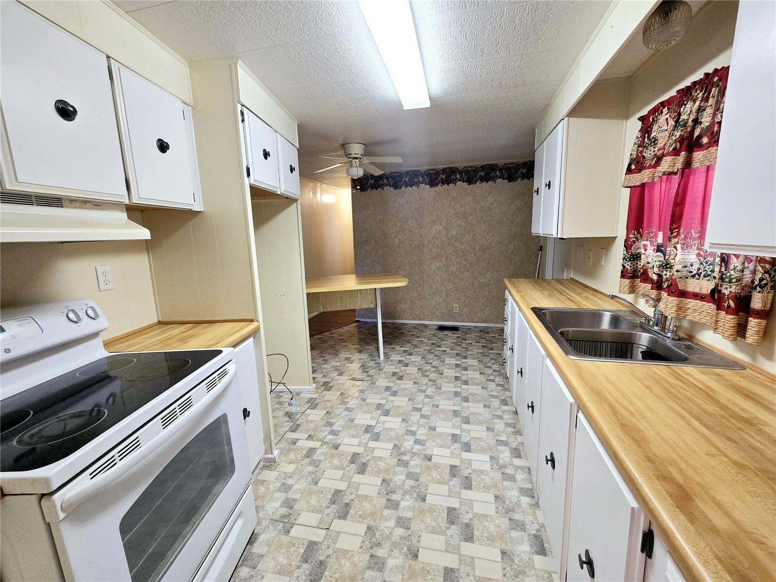 1610 REYNOLDS RD #149