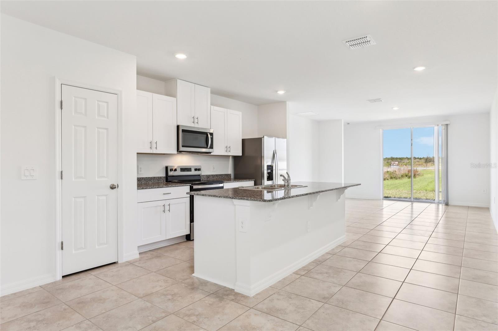 4027 COPPERLEAF LN