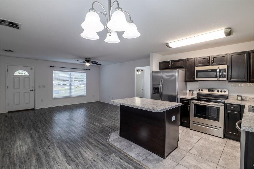 3897 SW 169TH LANE RD