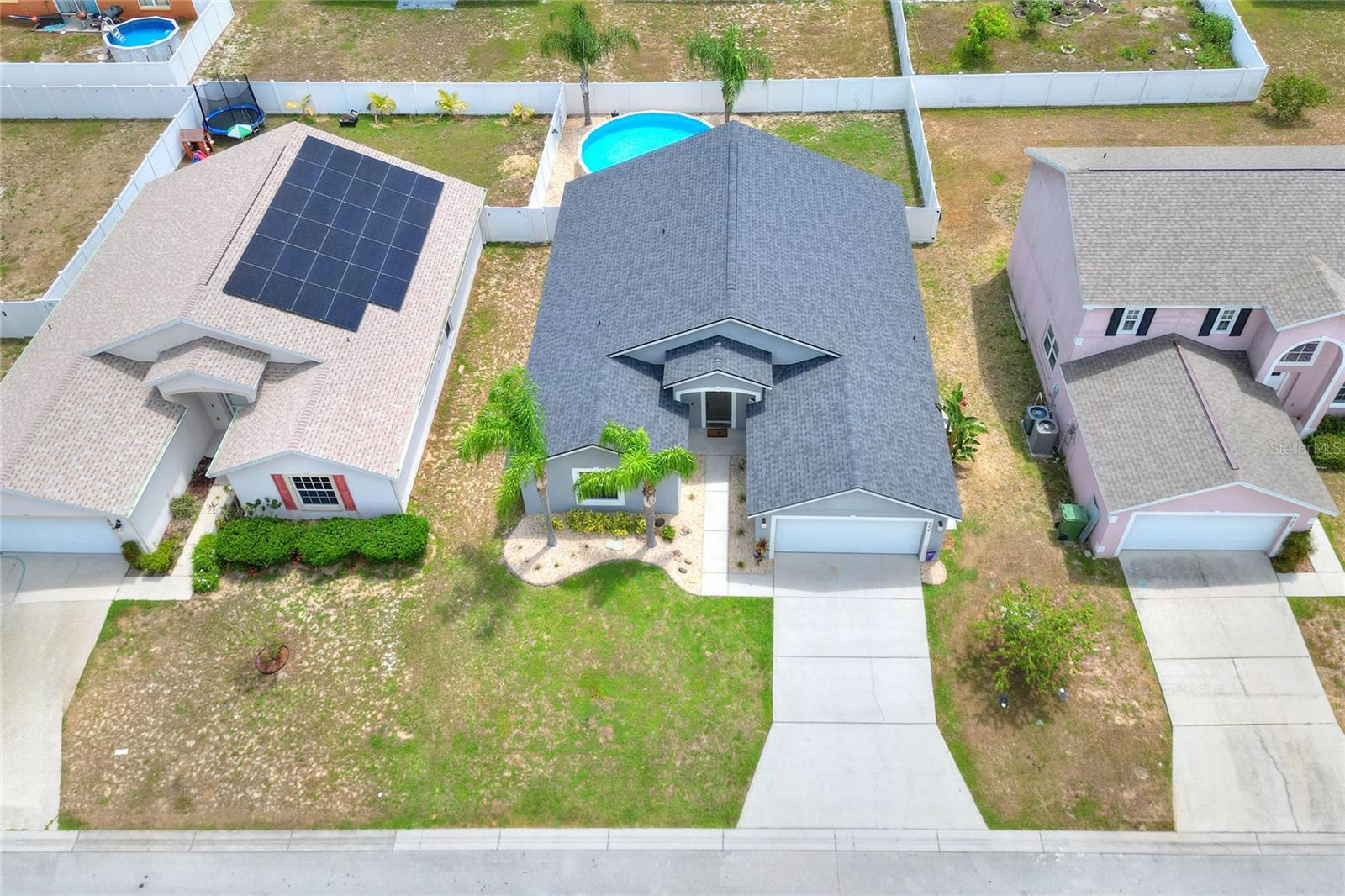 604 LYNDSEY LN
