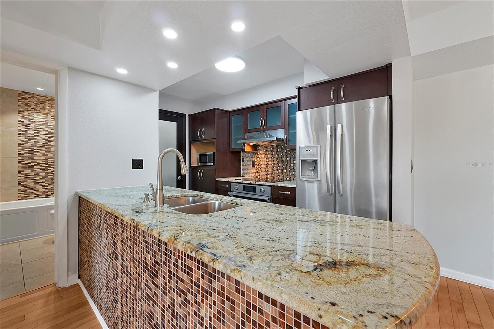 3008 PARKWAY BLVD #303