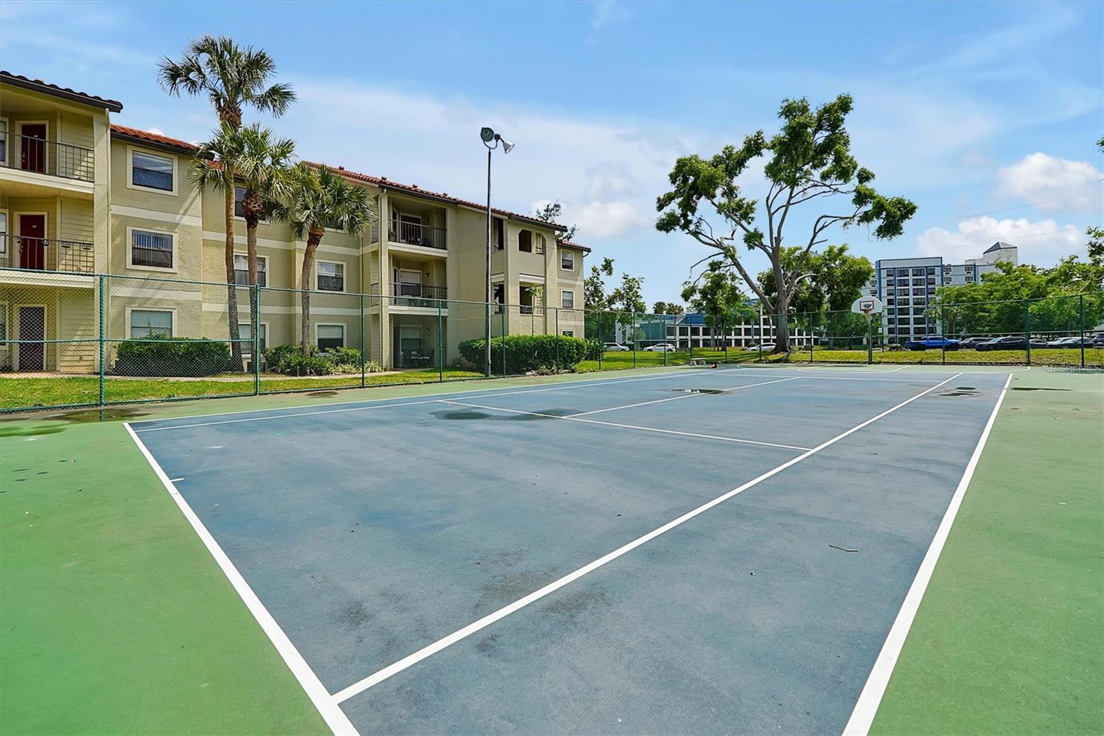 3008 PARKWAY BLVD #303