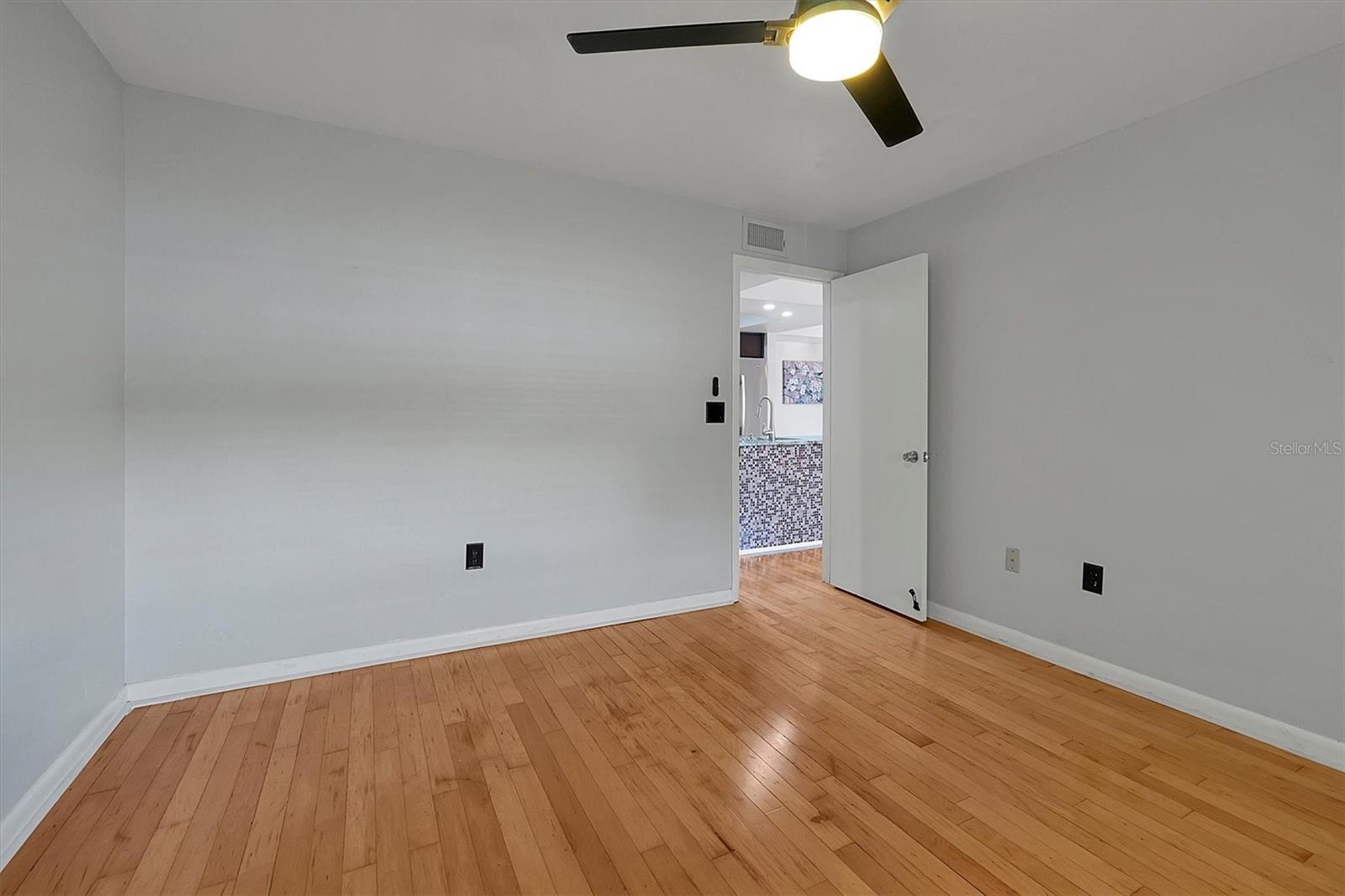 3008 PARKWAY BLVD #303