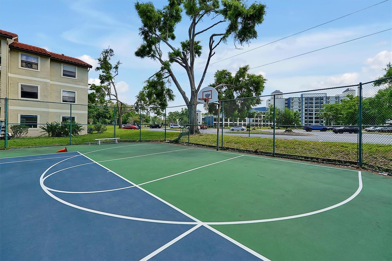 3008 PARKWAY BLVD #303