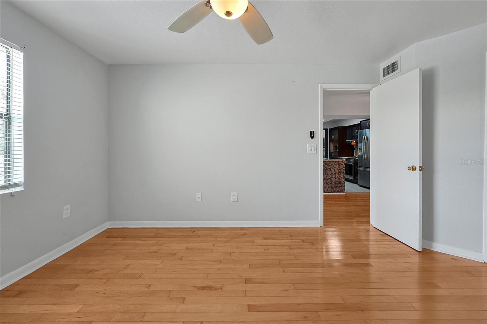 3008 PARKWAY BLVD #303