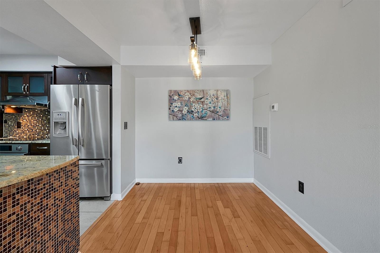 3008 PARKWAY BLVD #303
