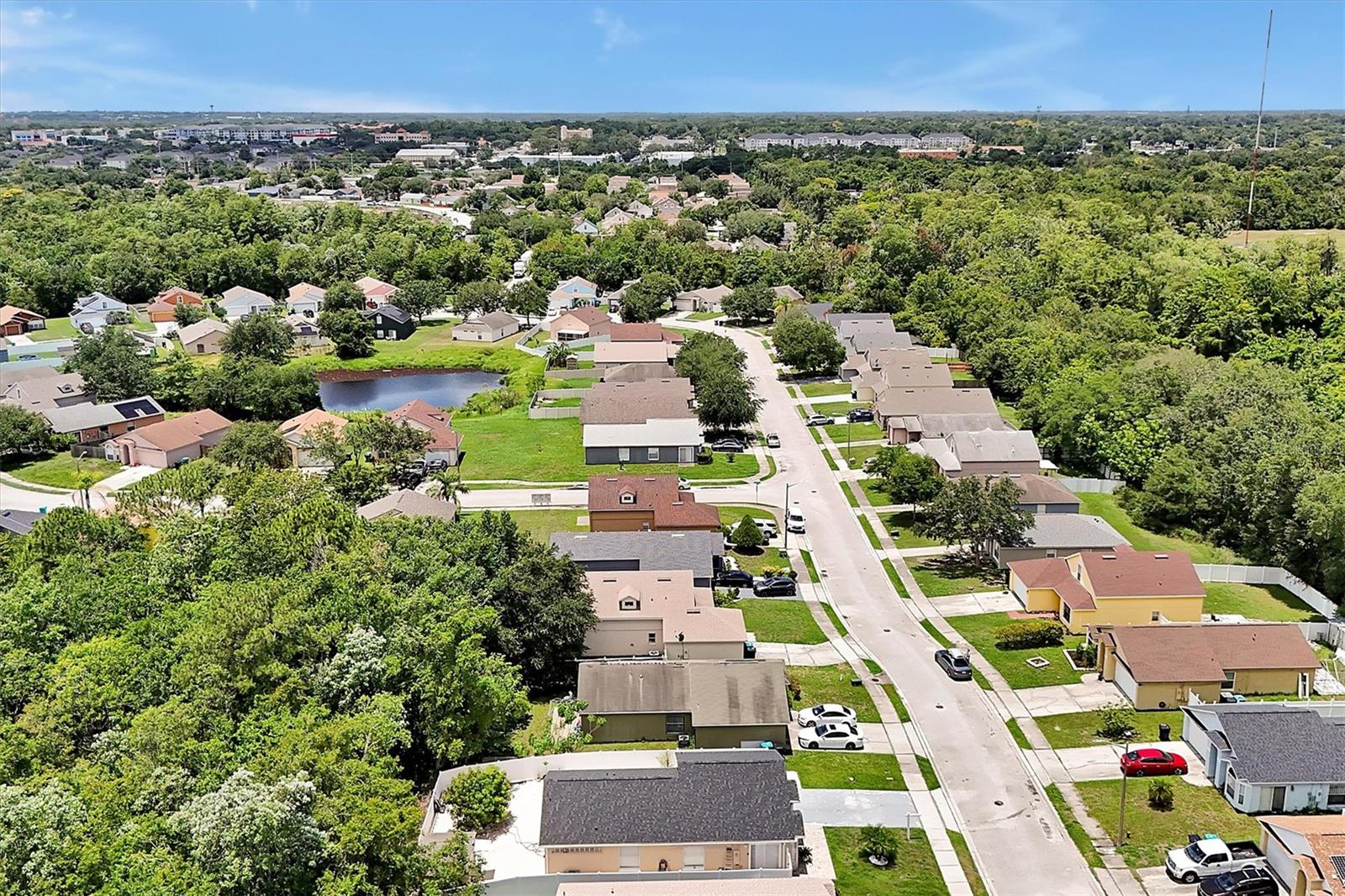 4992 LUNA NEGRA DR