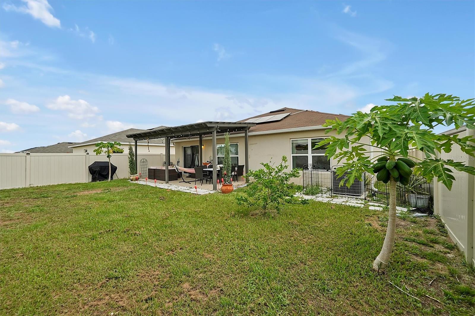 260 LAKE LUCERNE WAY