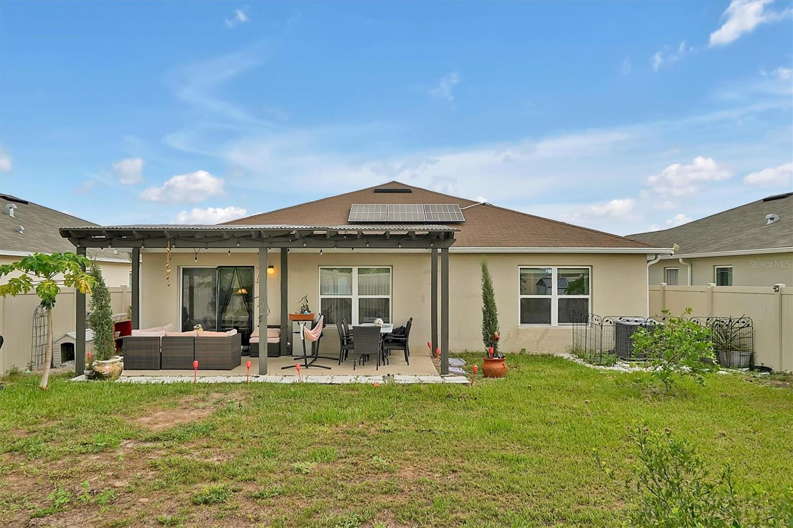 260 LAKE LUCERNE WAY