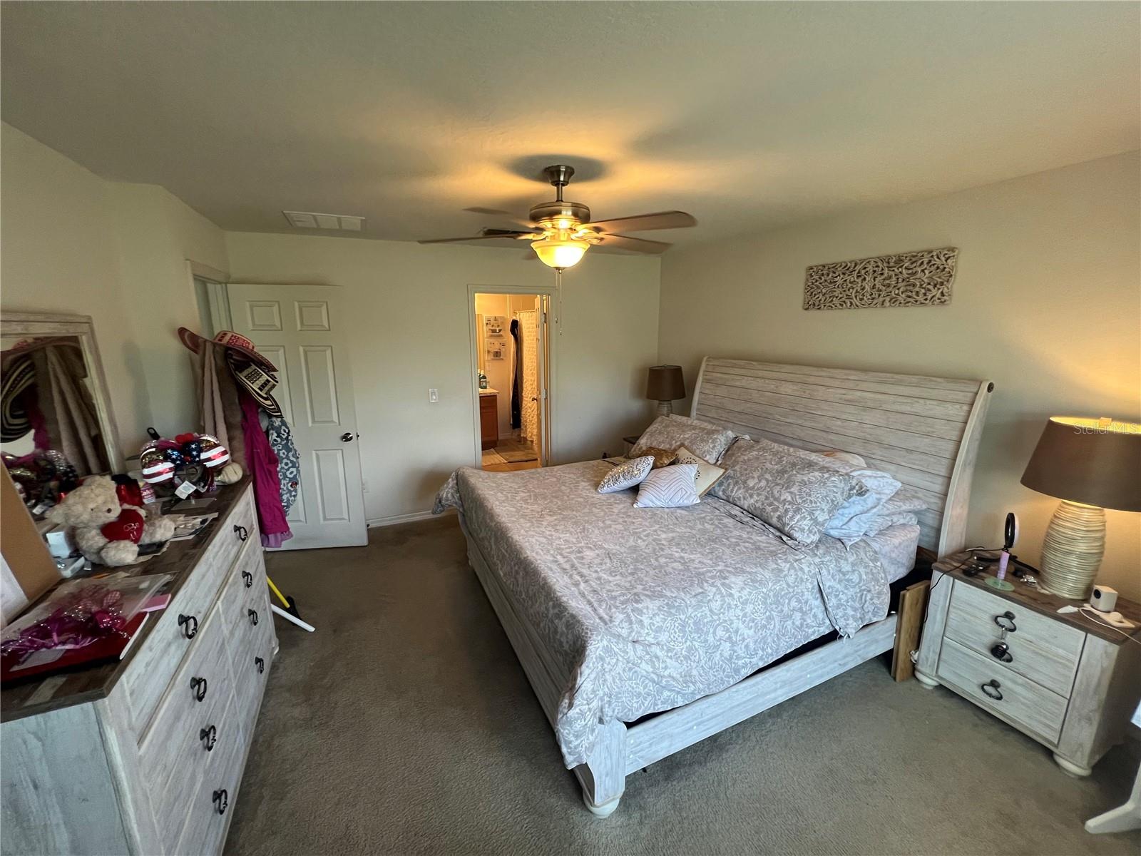 260 LAKE LUCERNE WAY