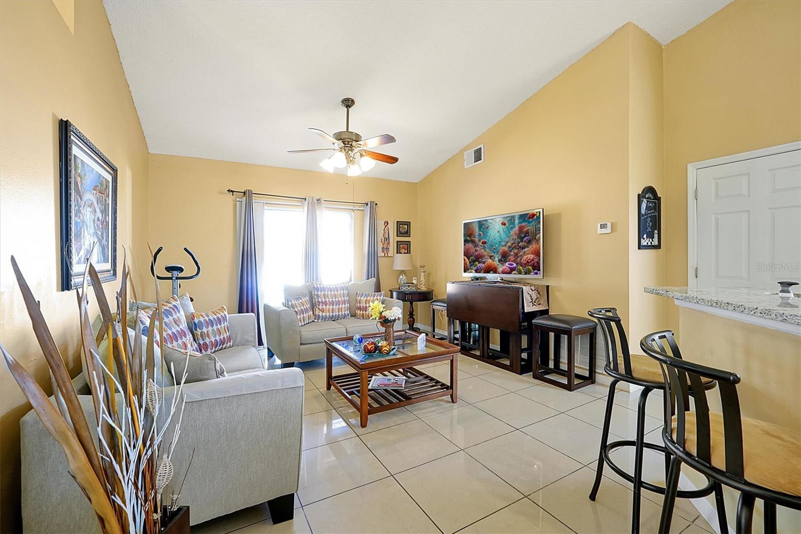 2401 DRAGON FLY CT