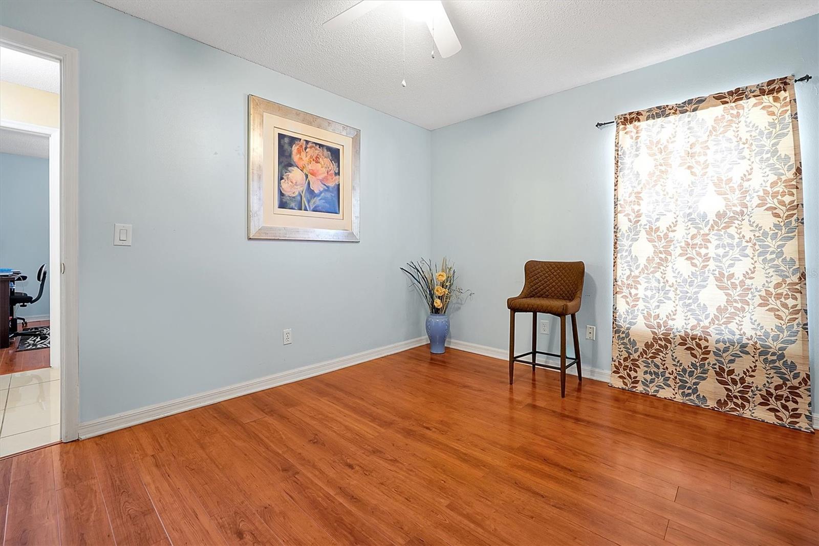 2401 DRAGON FLY CT