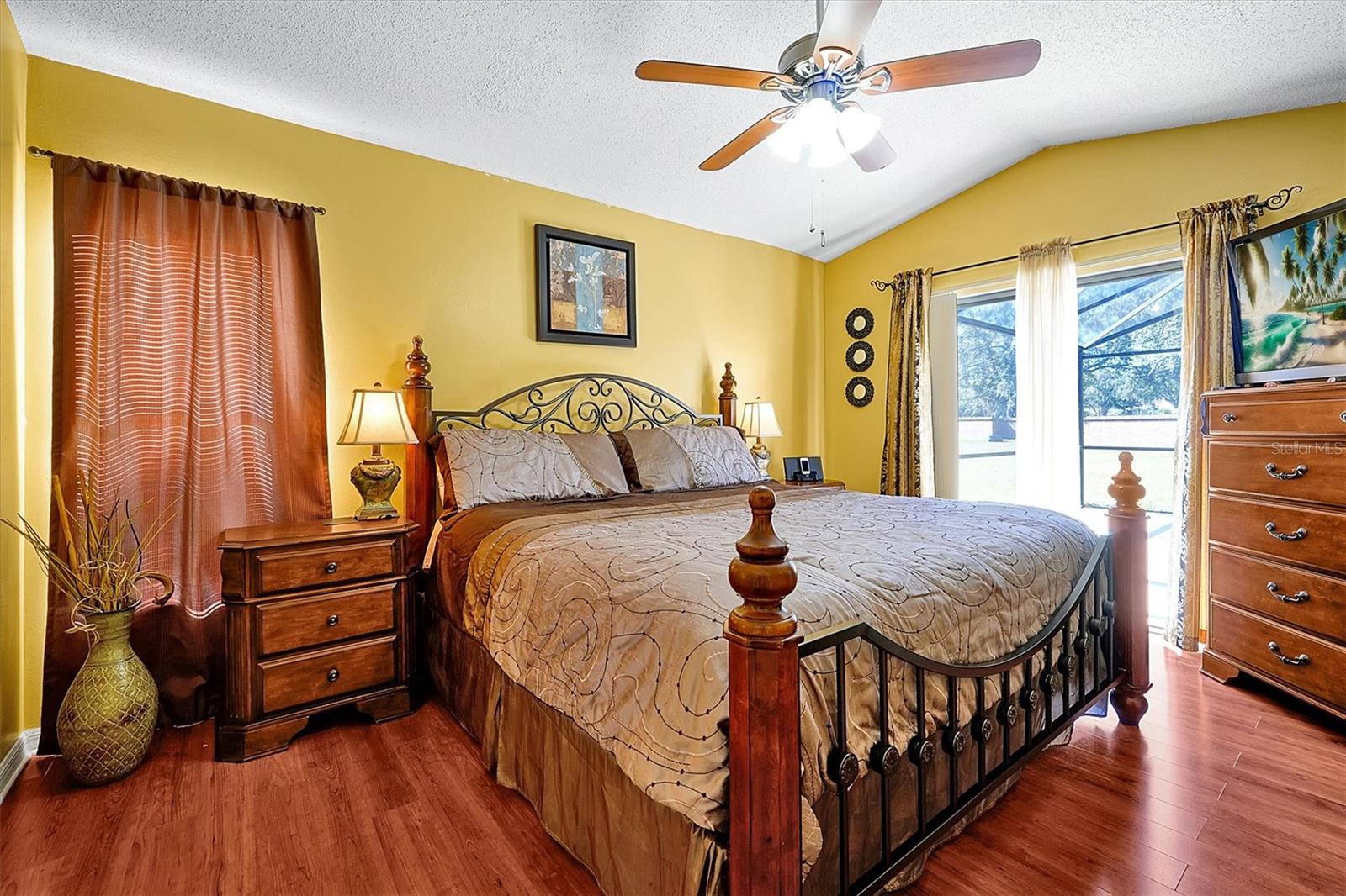 2401 DRAGON FLY CT