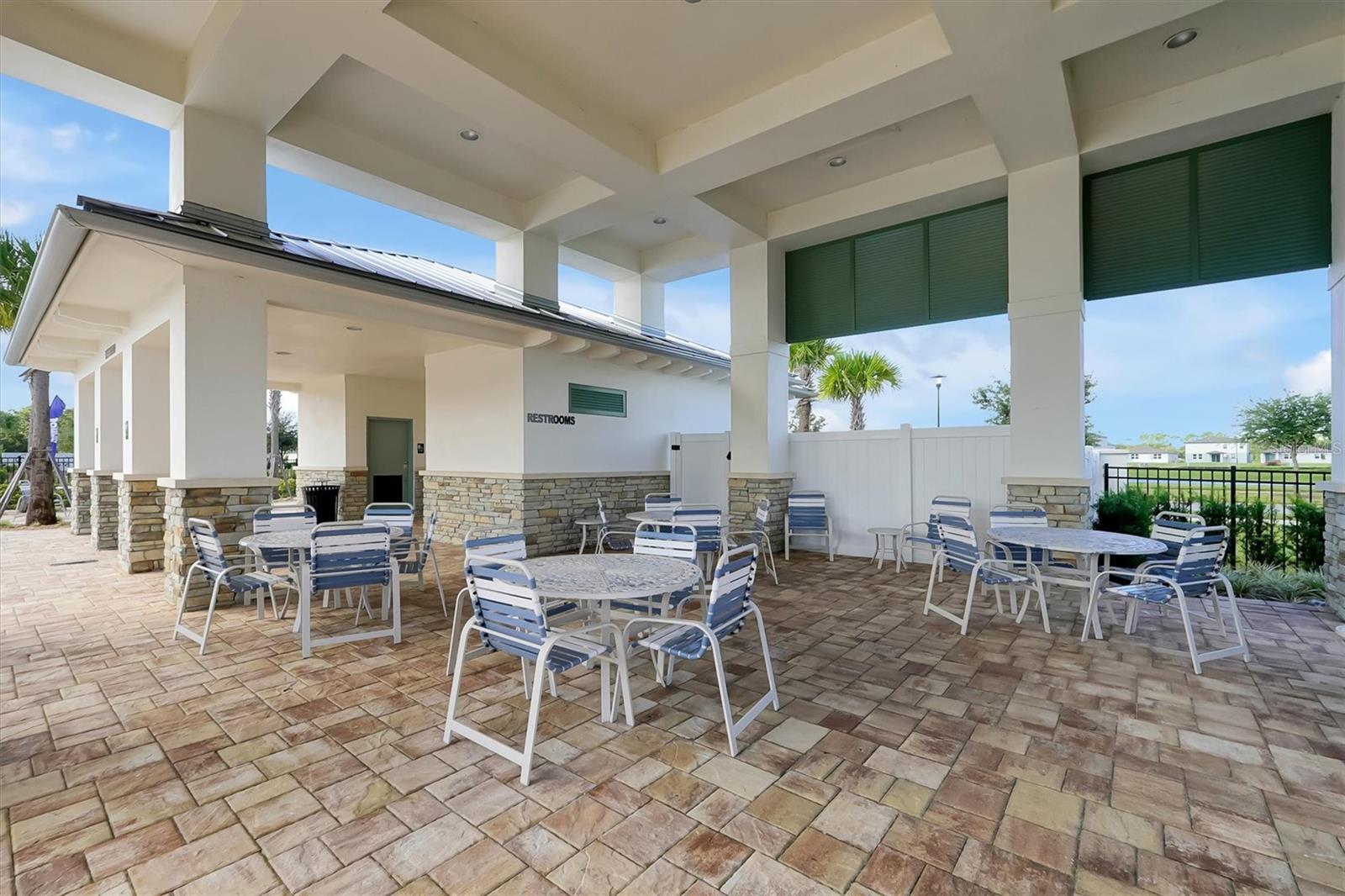 5200 MYRTLELEAF CT