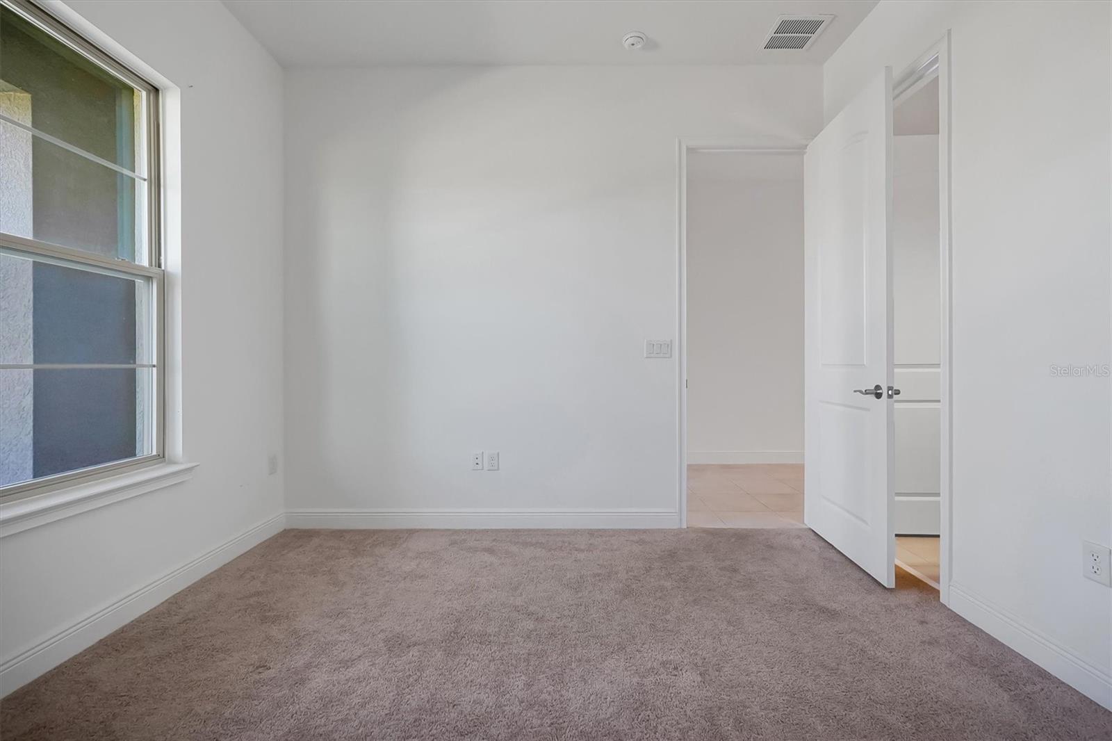 5200 MYRTLELEAF CT