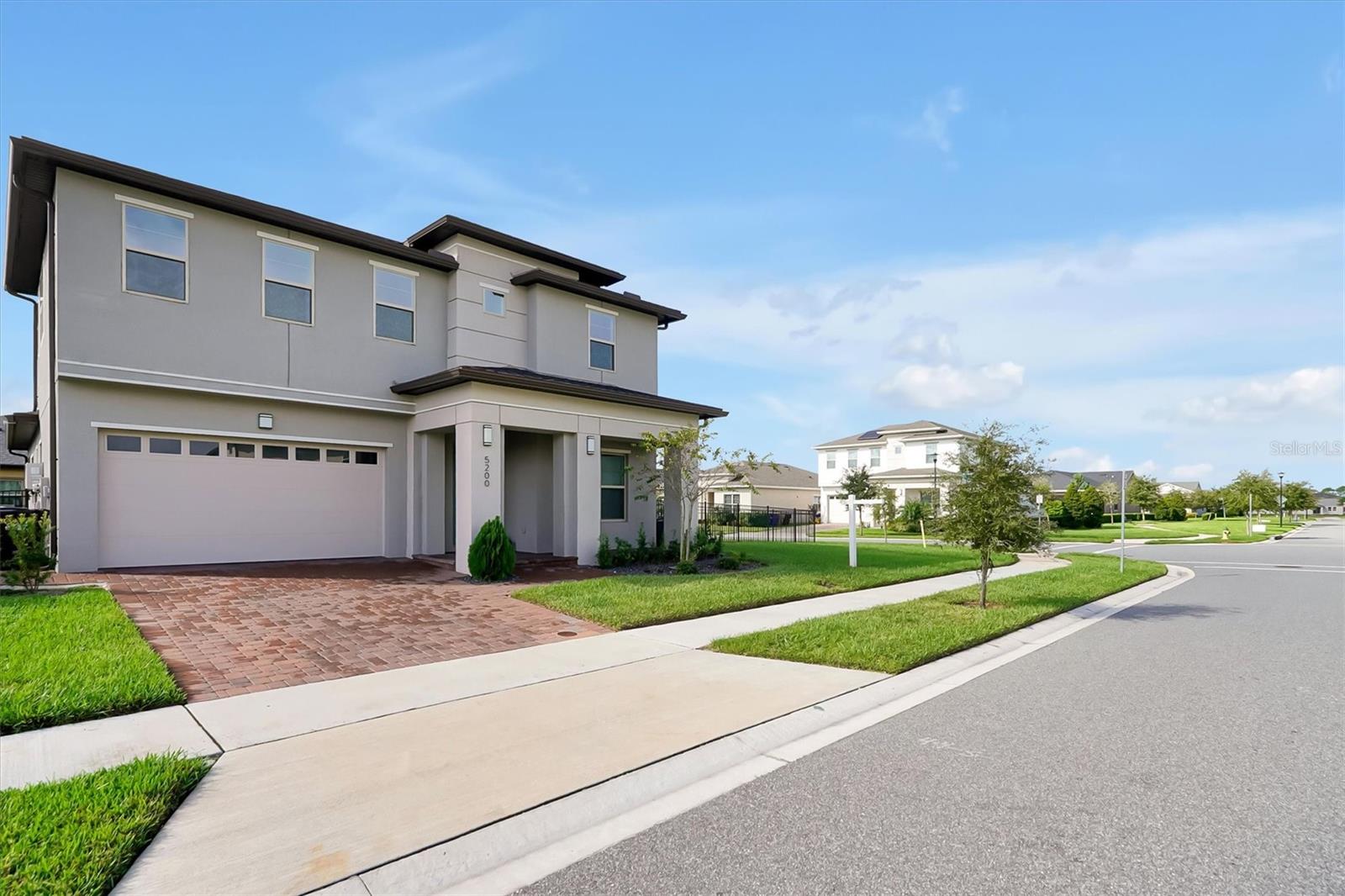 5200 MYRTLELEAF CT