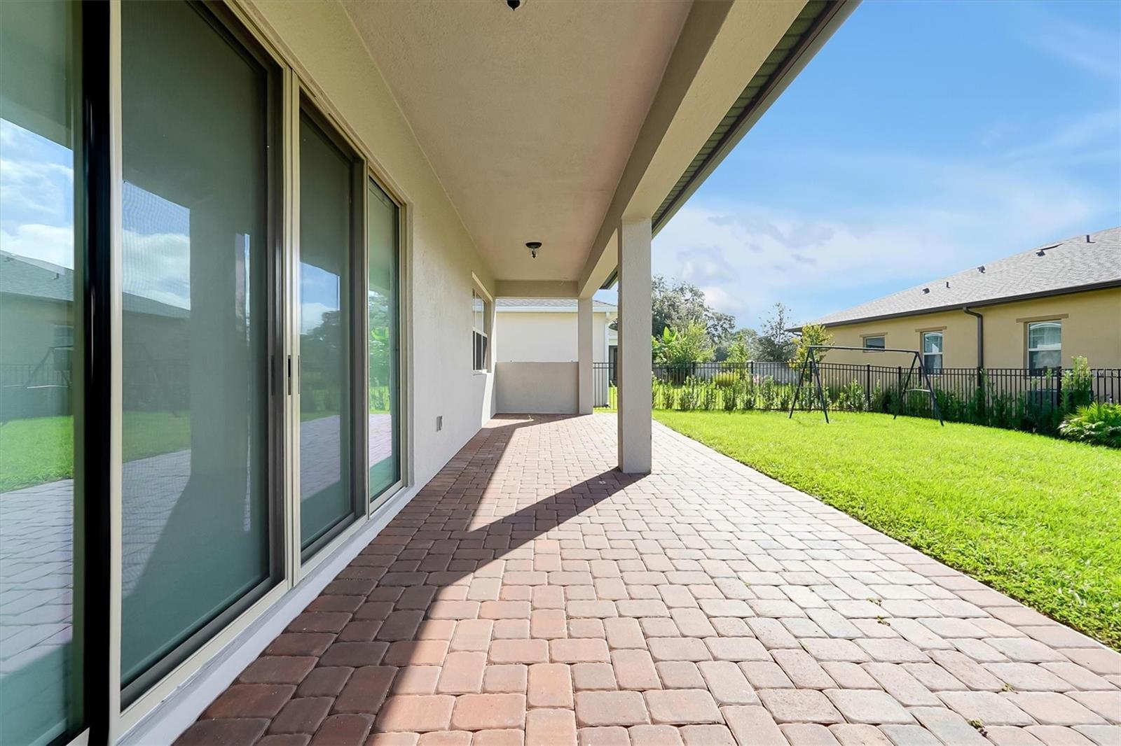 5200 MYRTLELEAF CT