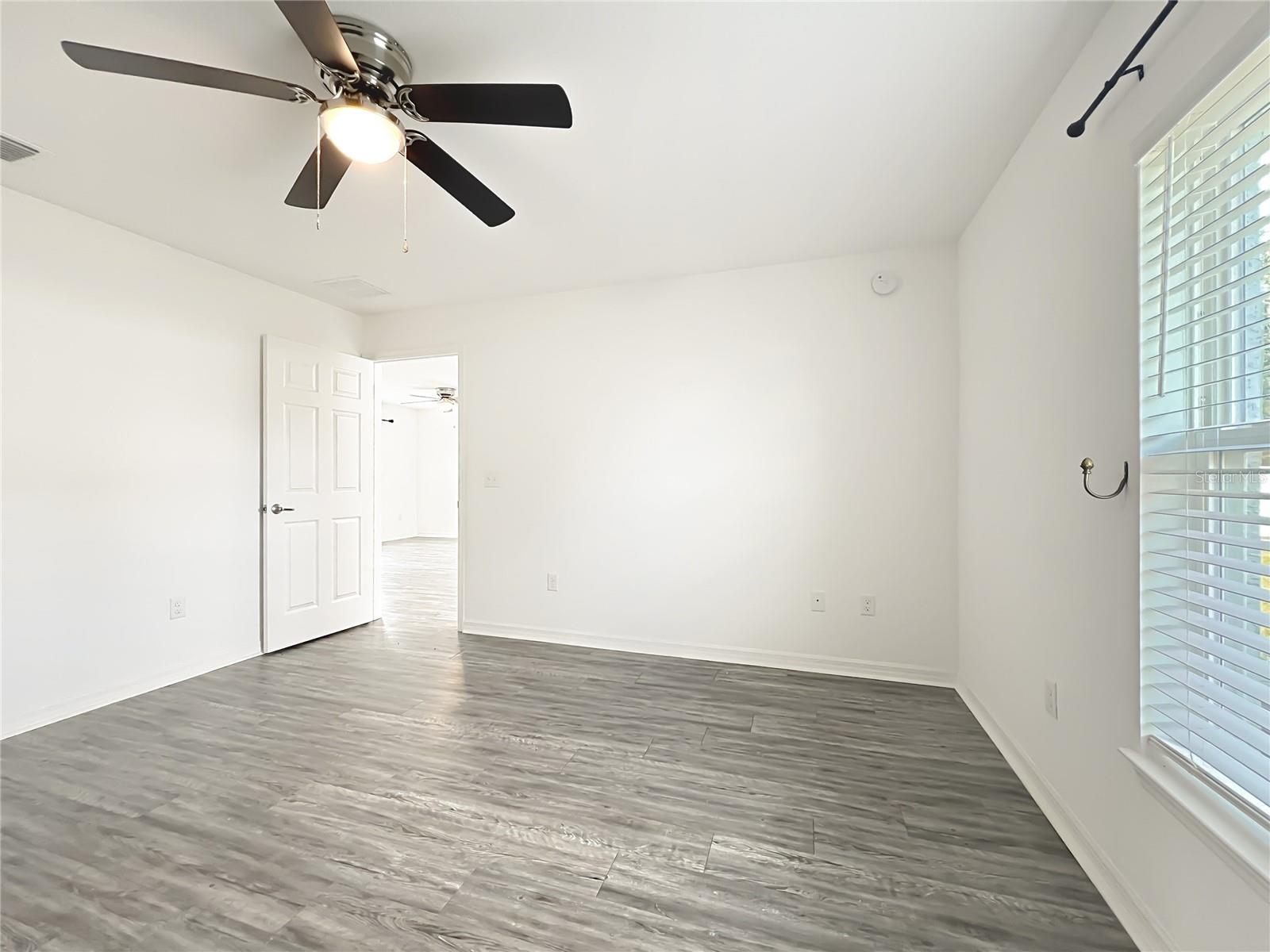 3897 SW 169TH LANE RD