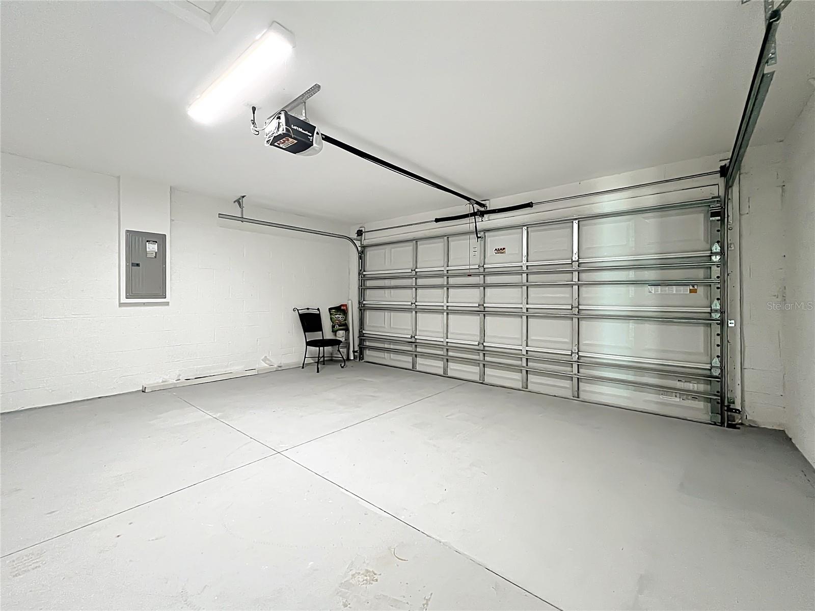 3897 SW 169TH LANE RD