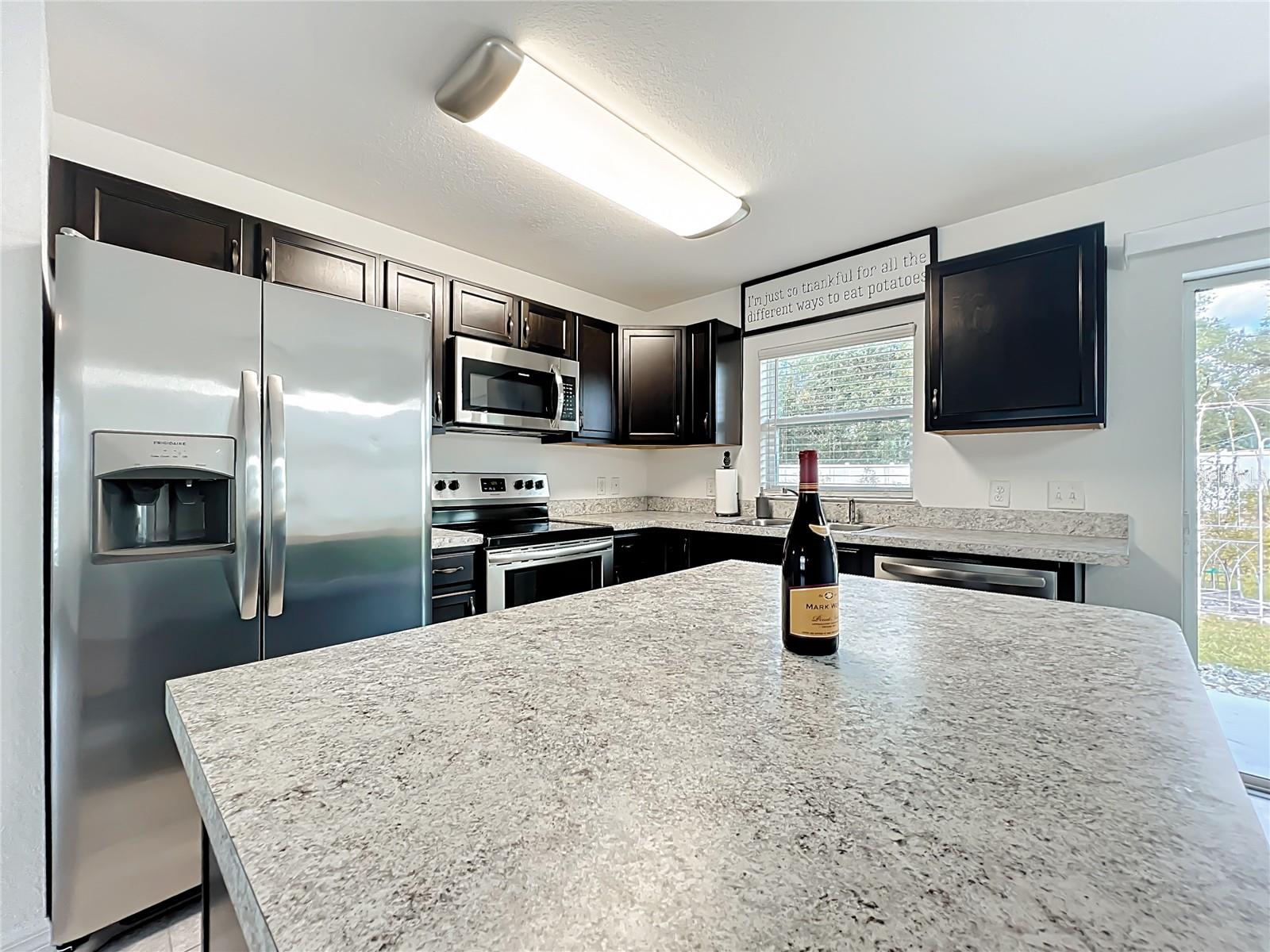 3897 SW 169TH LANE RD