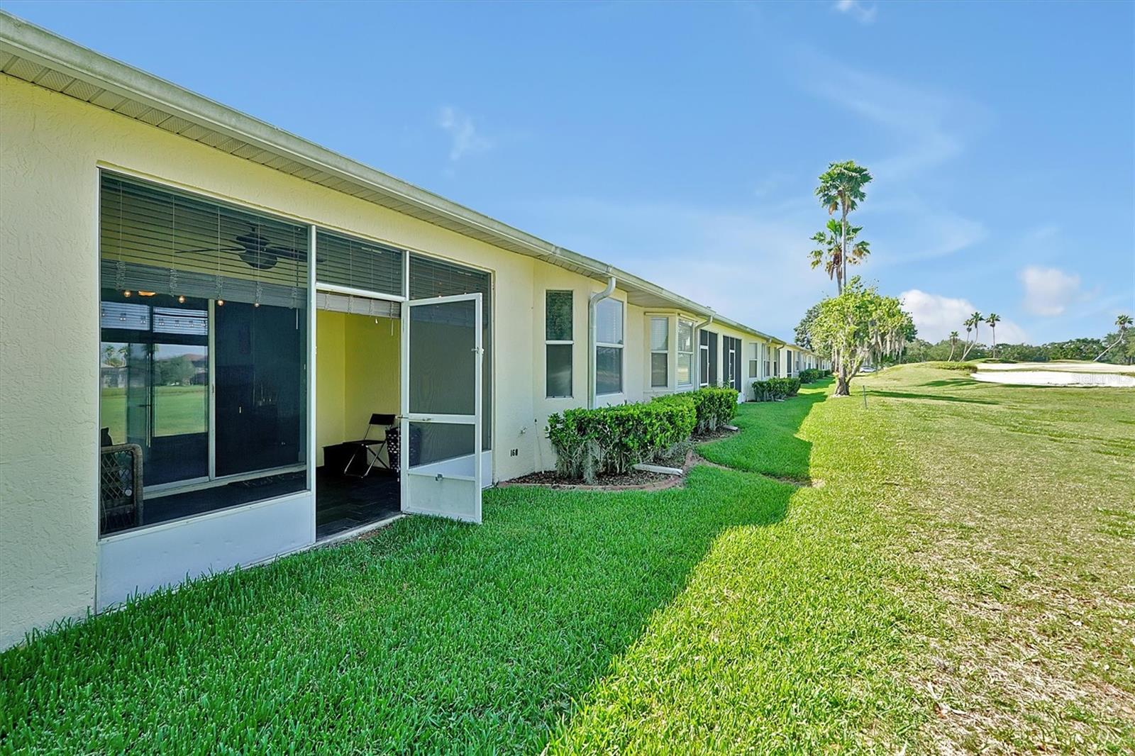 168 CLUB VILLAS LN