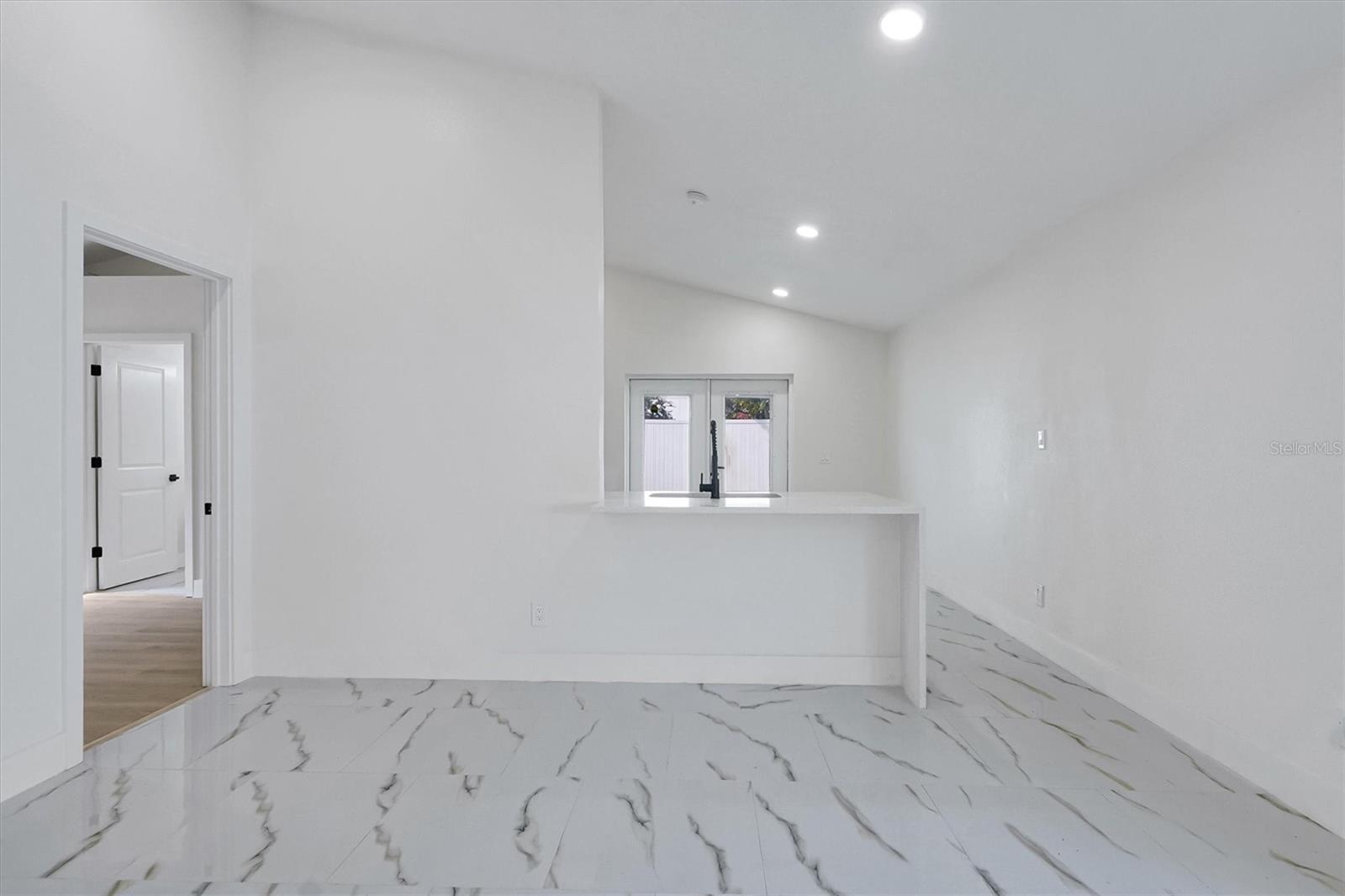 2455 PARSONS POND CIR