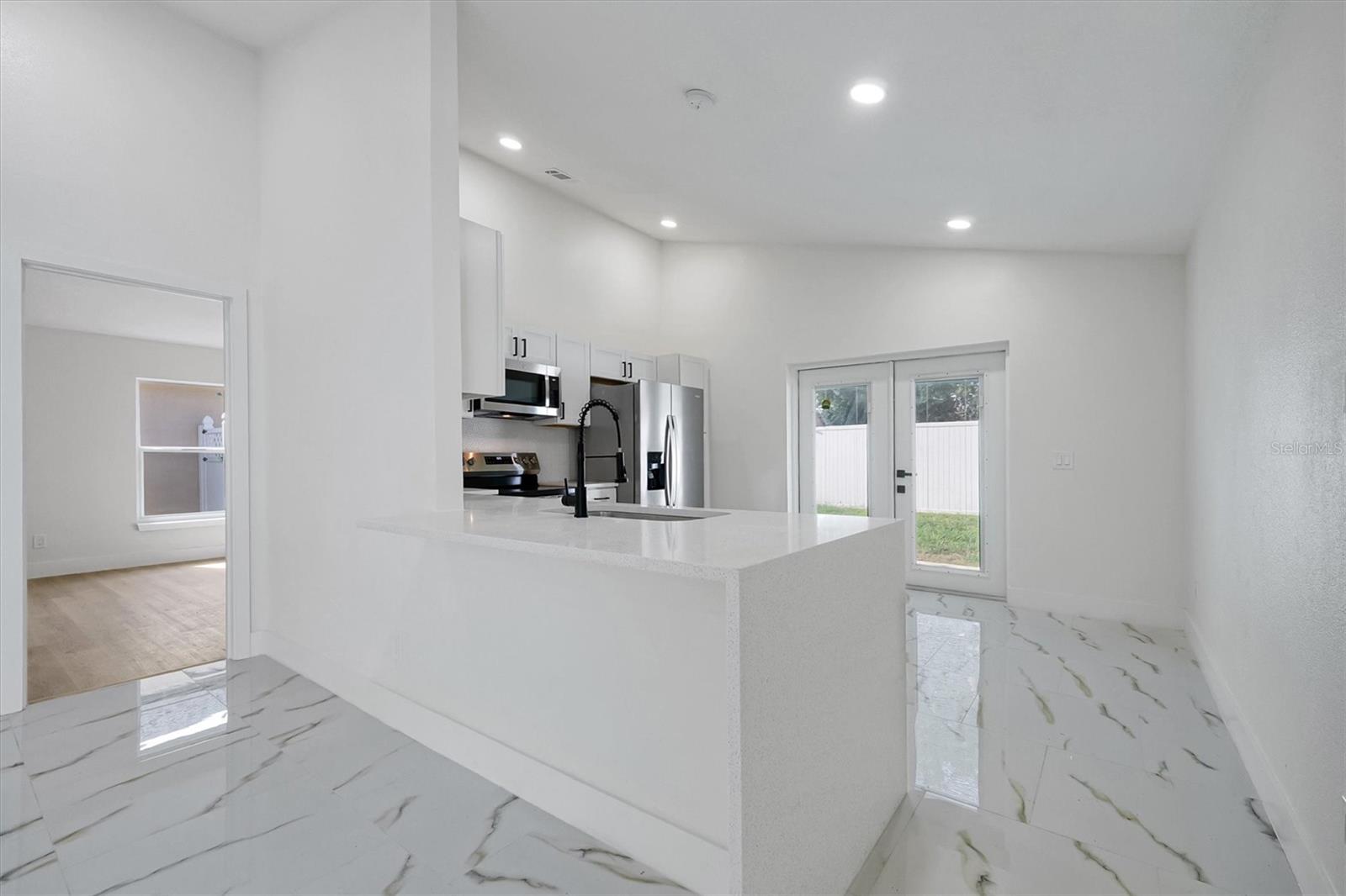 2455 PARSONS POND CIR