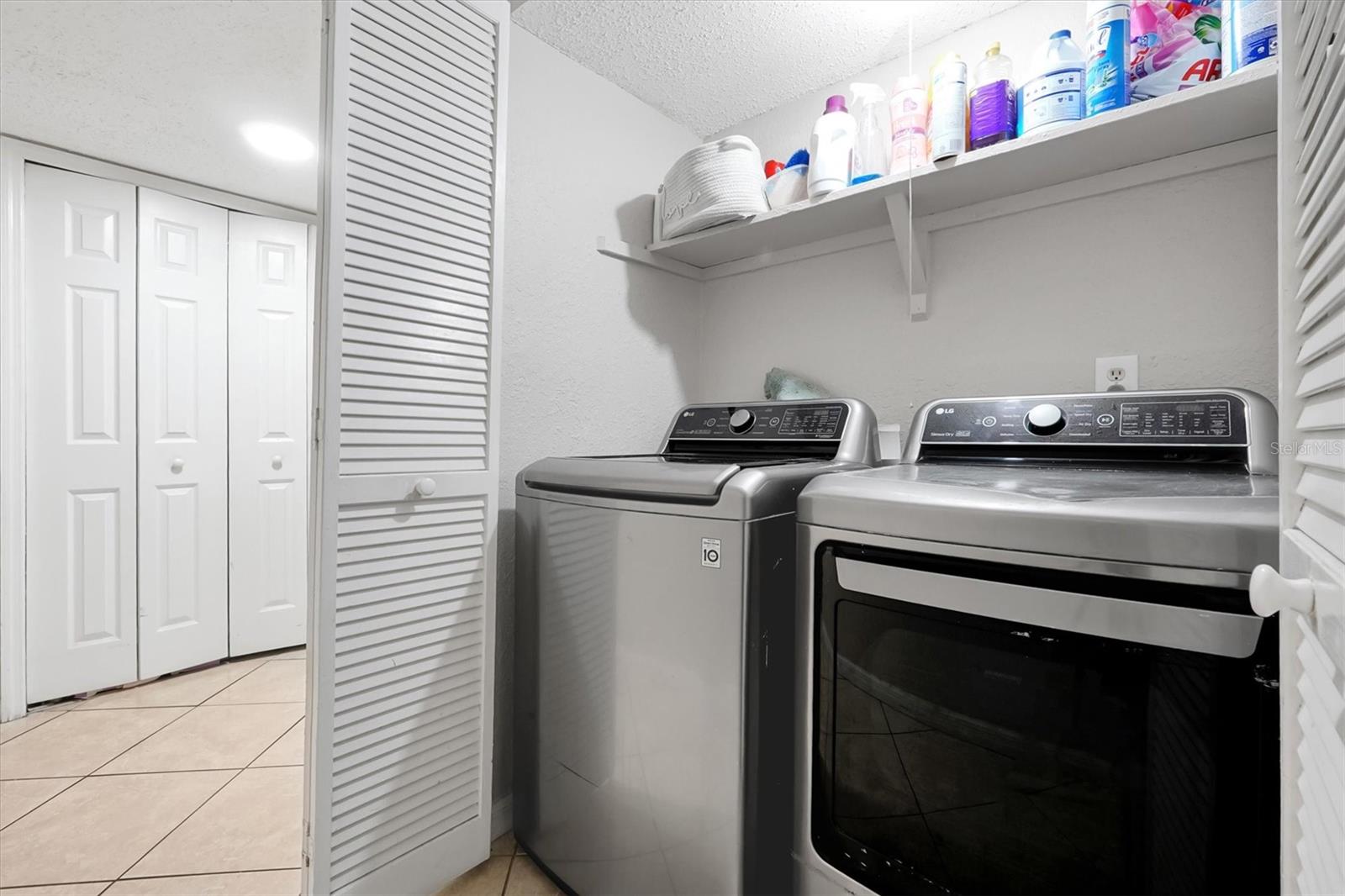 4309 N SEMORAN BLVD #2