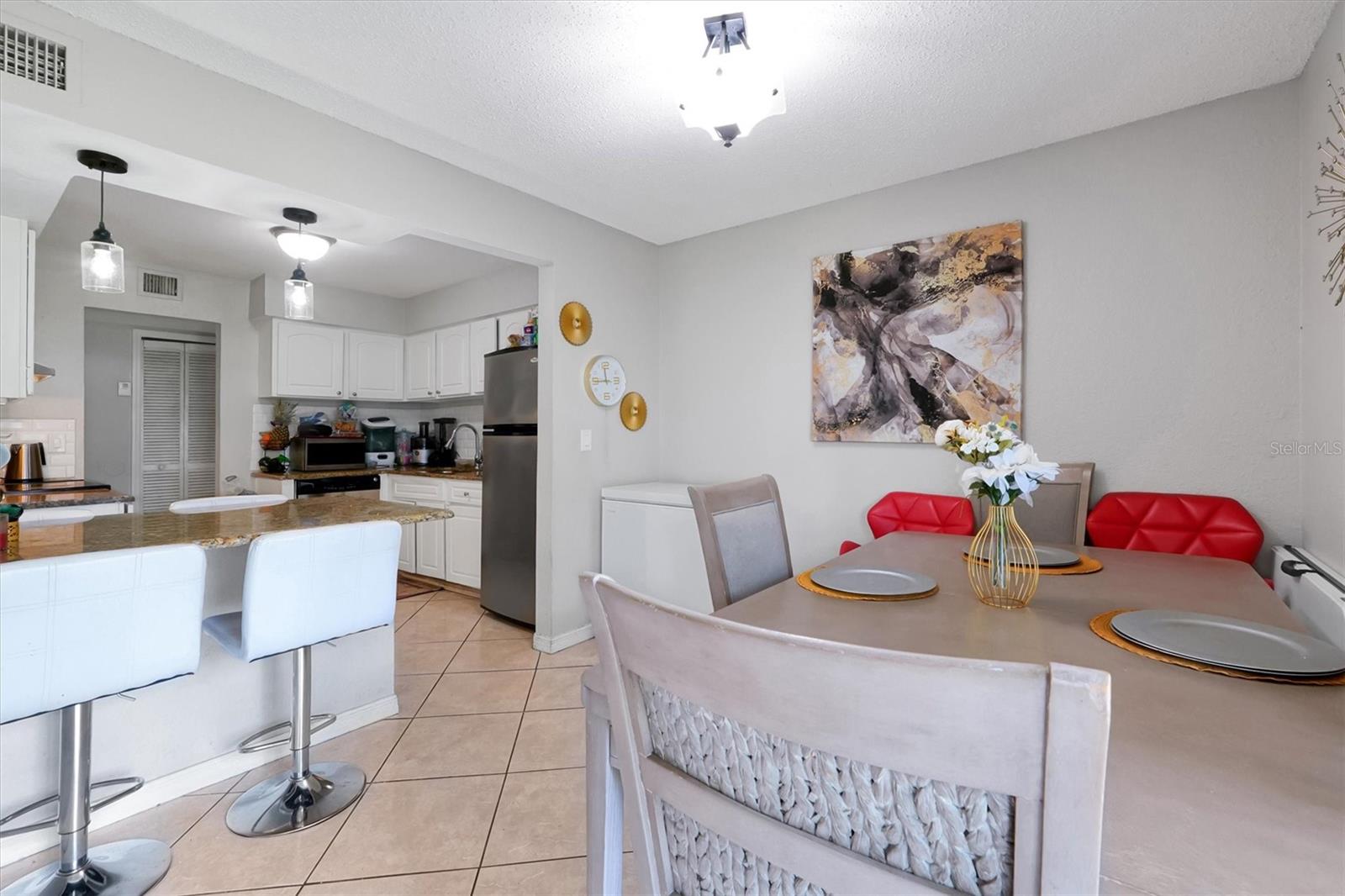 4309 N SEMORAN BLVD #2