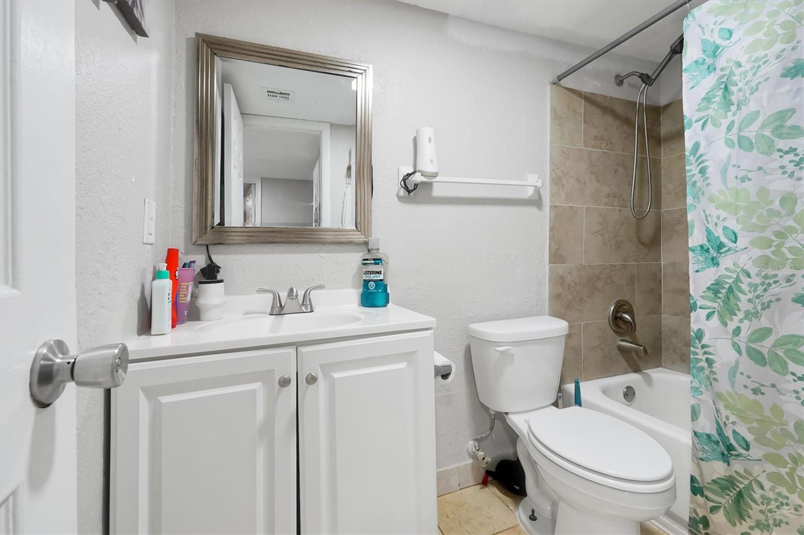 4309 N SEMORAN BLVD #2