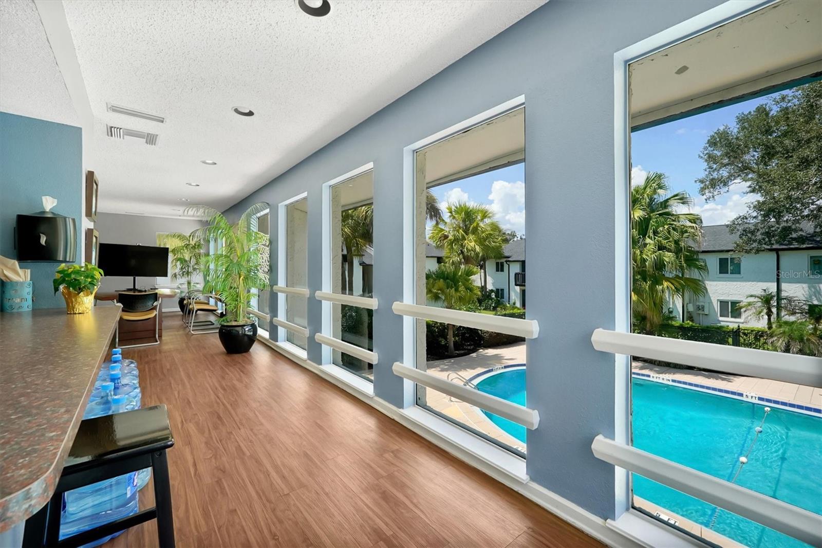 4309 N SEMORAN BLVD #2