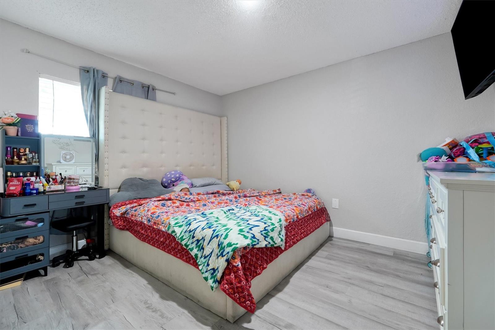 4309 N SEMORAN BLVD #2