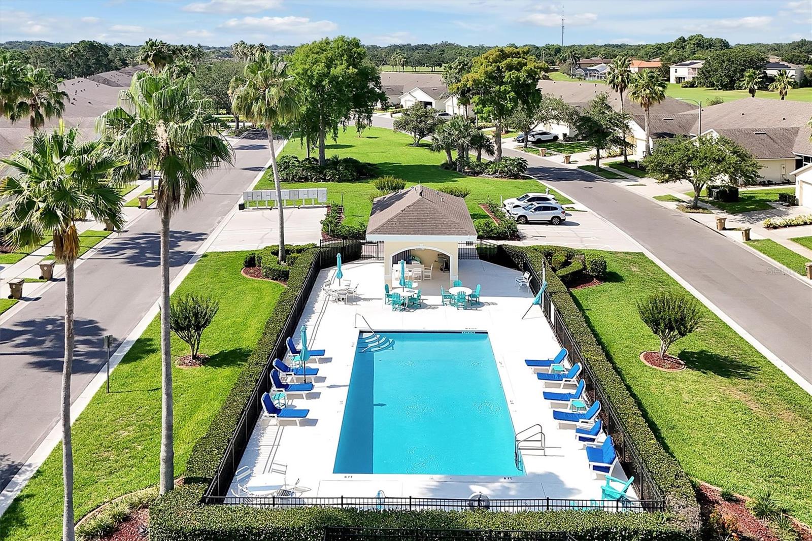 168 CLUB VILLAS LN