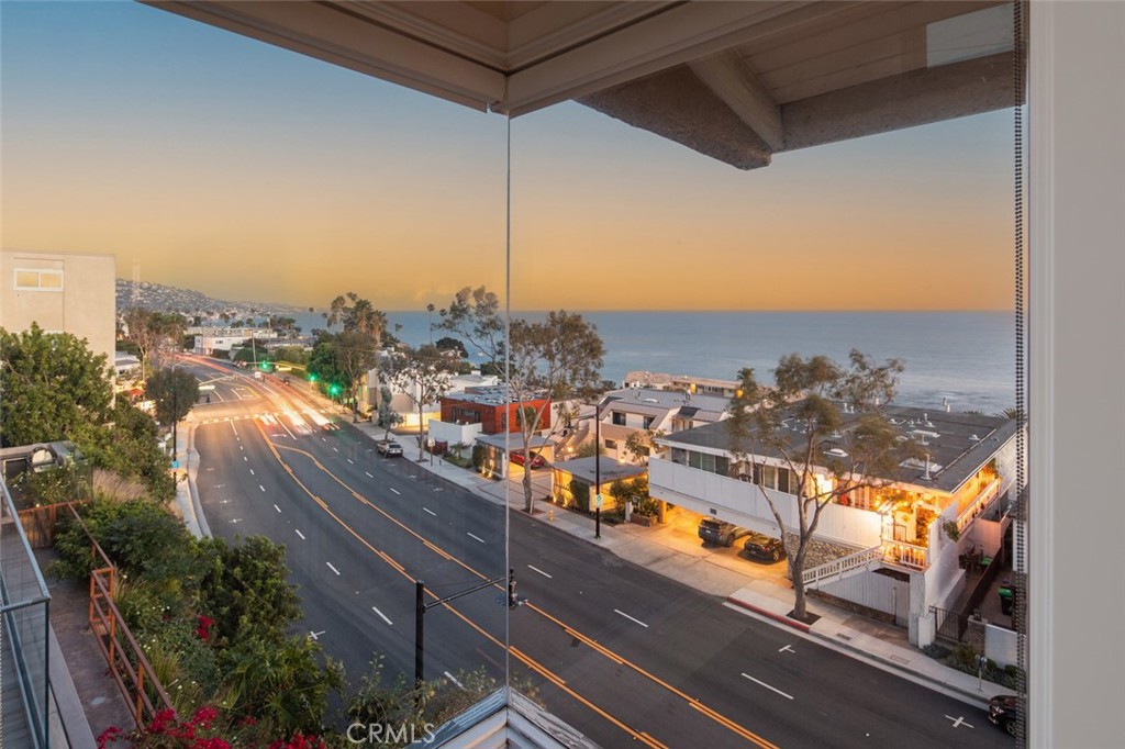 730 N Coast Highway