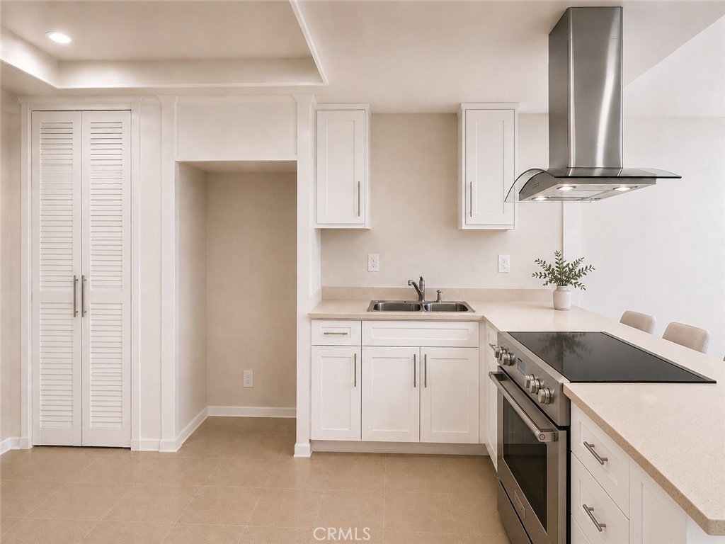 1329 Vista Serena